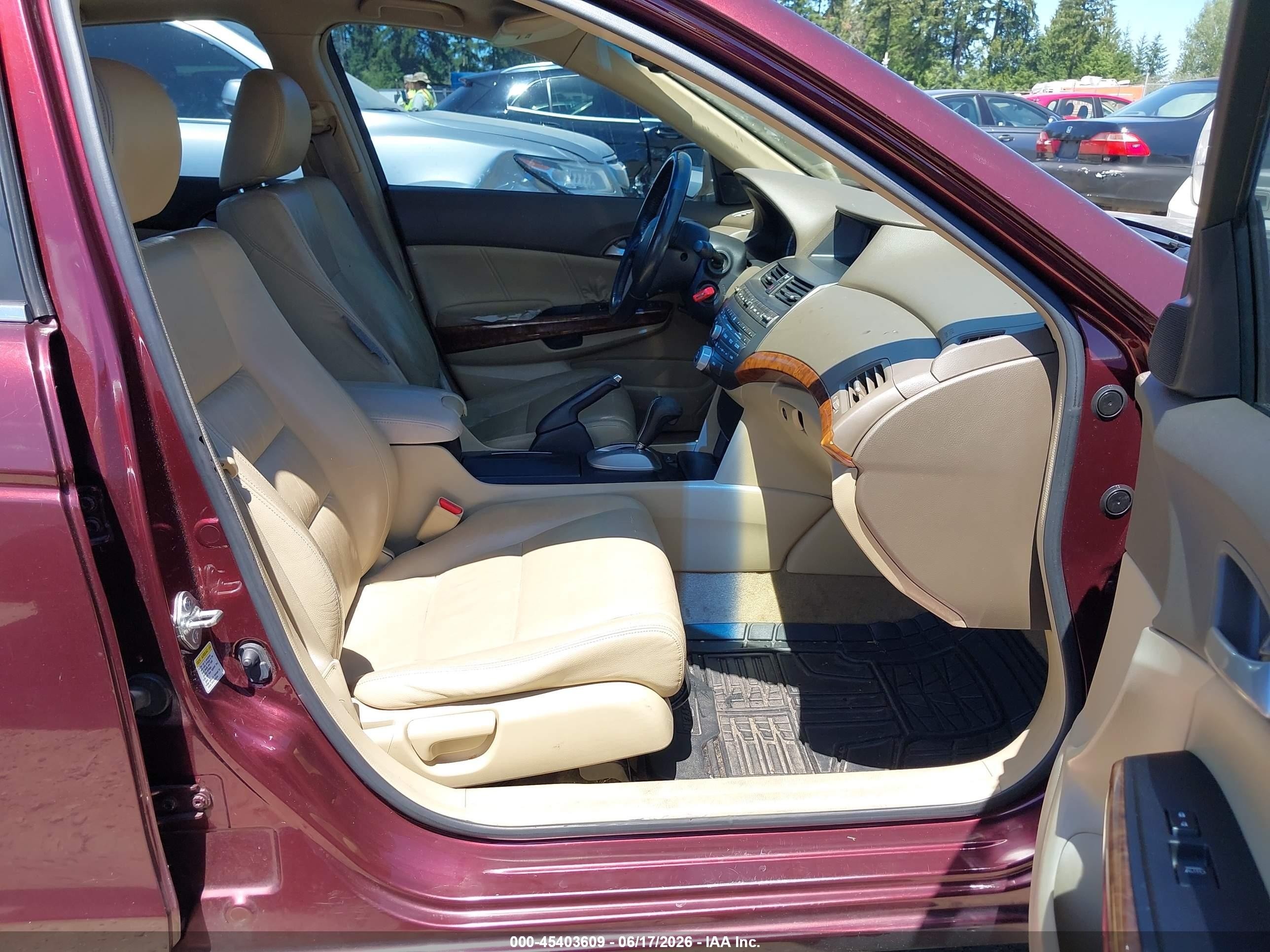 2008 Honda Accord 2.4 Ex-l Burgundy vin: JHMCP26848C037420