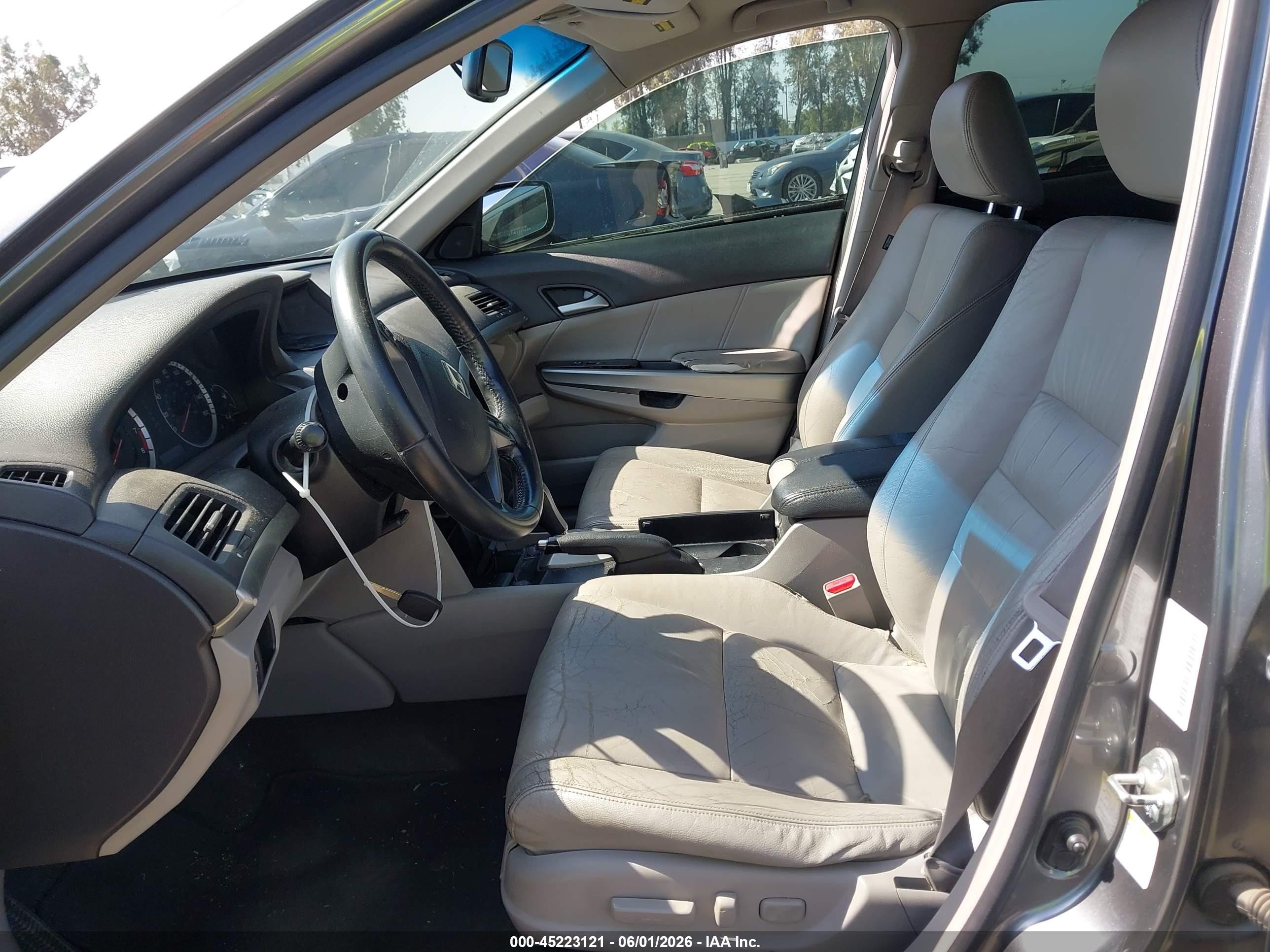 2008 Honda Accord 2.4 Ex-l Gray vin: JHMCP26848C040804