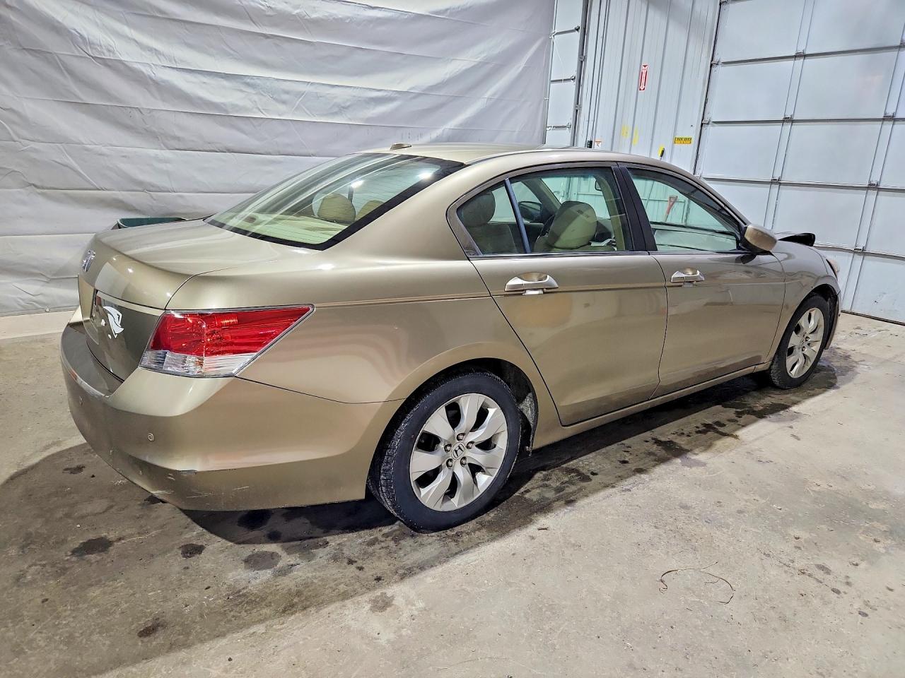 2008 Honda Accord Exl Gold vin: JHMCP26848C070465
