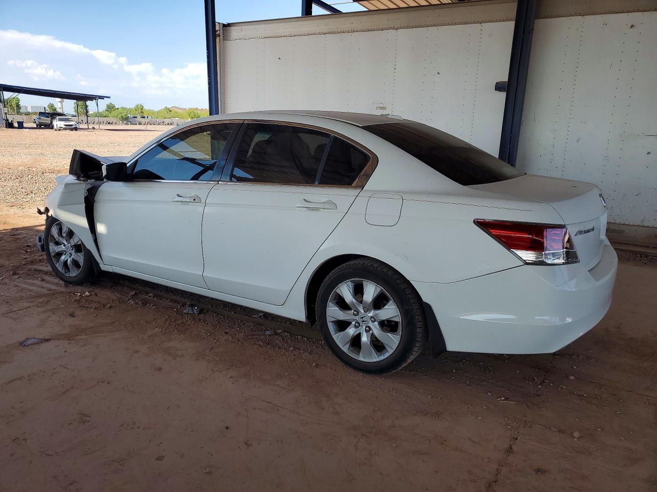 2008 Honda Accord Exl White vin: JHMCP26858C041895