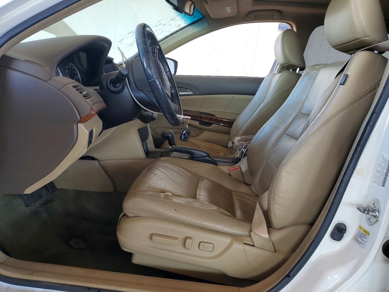 2008 Honda Accord Exl White vin: JHMCP26858C041895