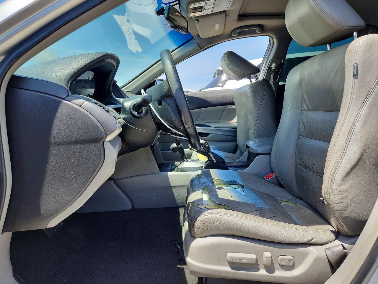 2008 Honda Accord Exl Silver vin: JHMCP26858C067218