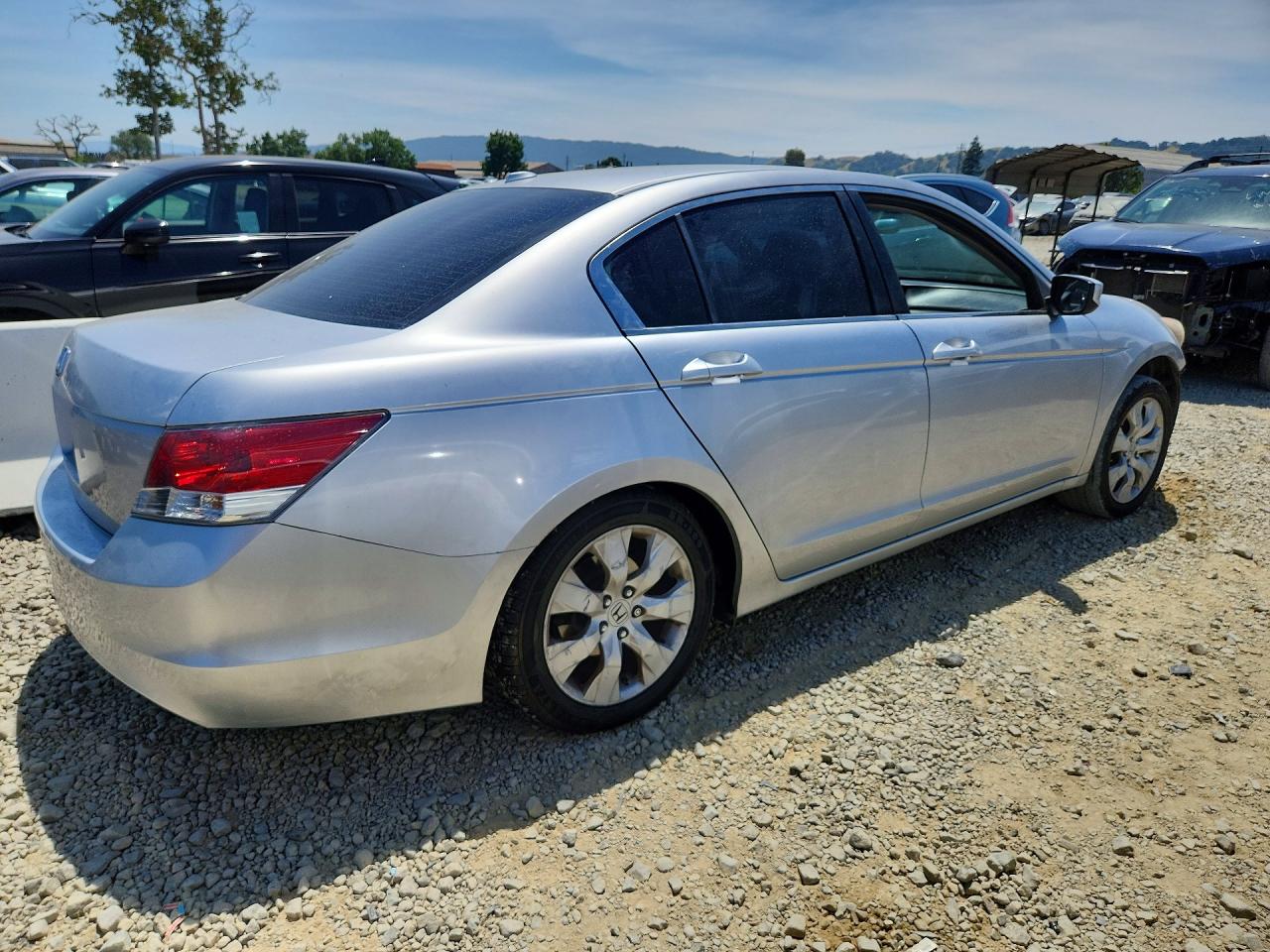 2008 Honda Accord Exl Silver vin: JHMCP26858C067218