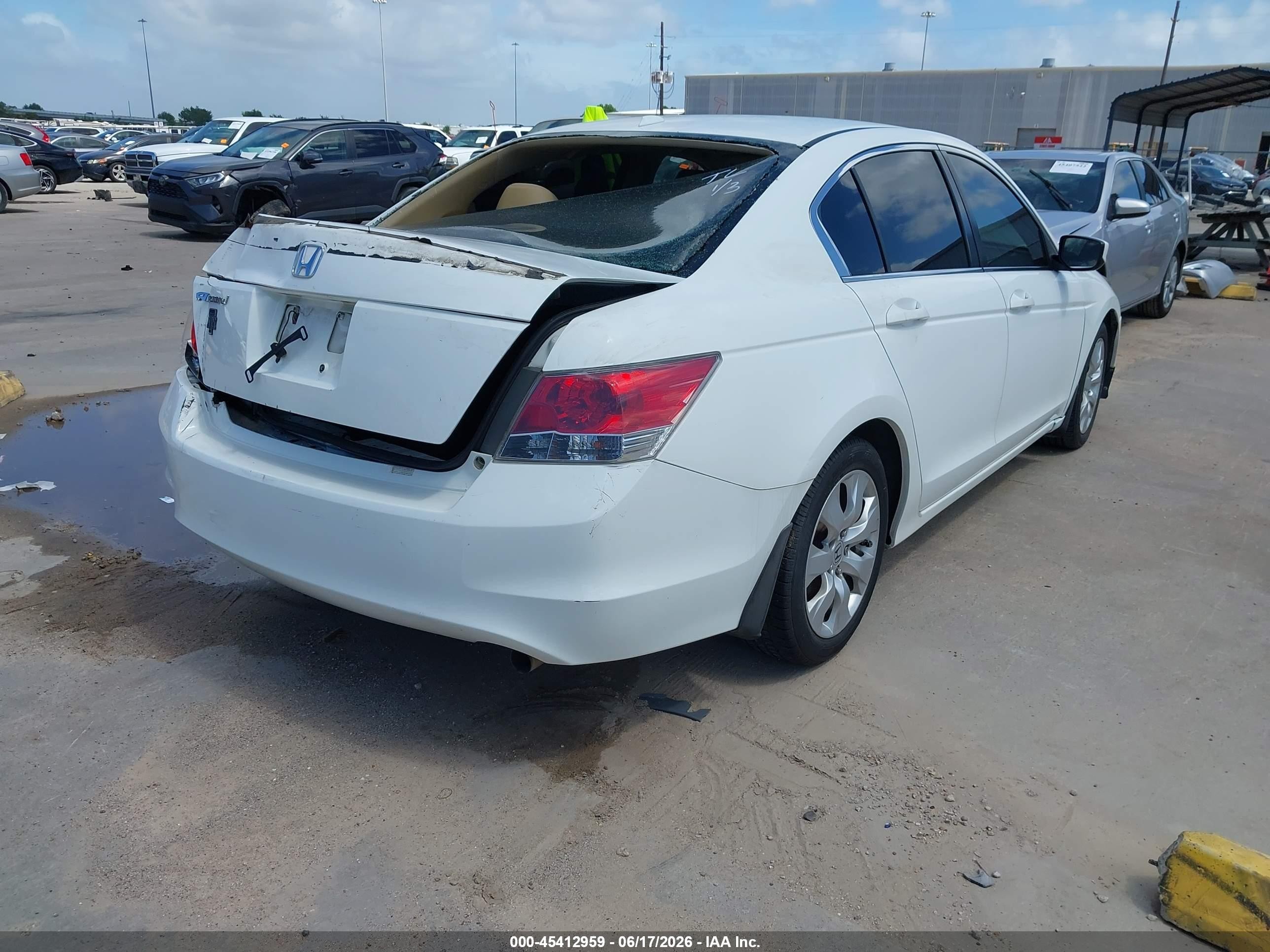2008 Honda Accord 2.4 Ex-l White vin: JHMCP26878C022670