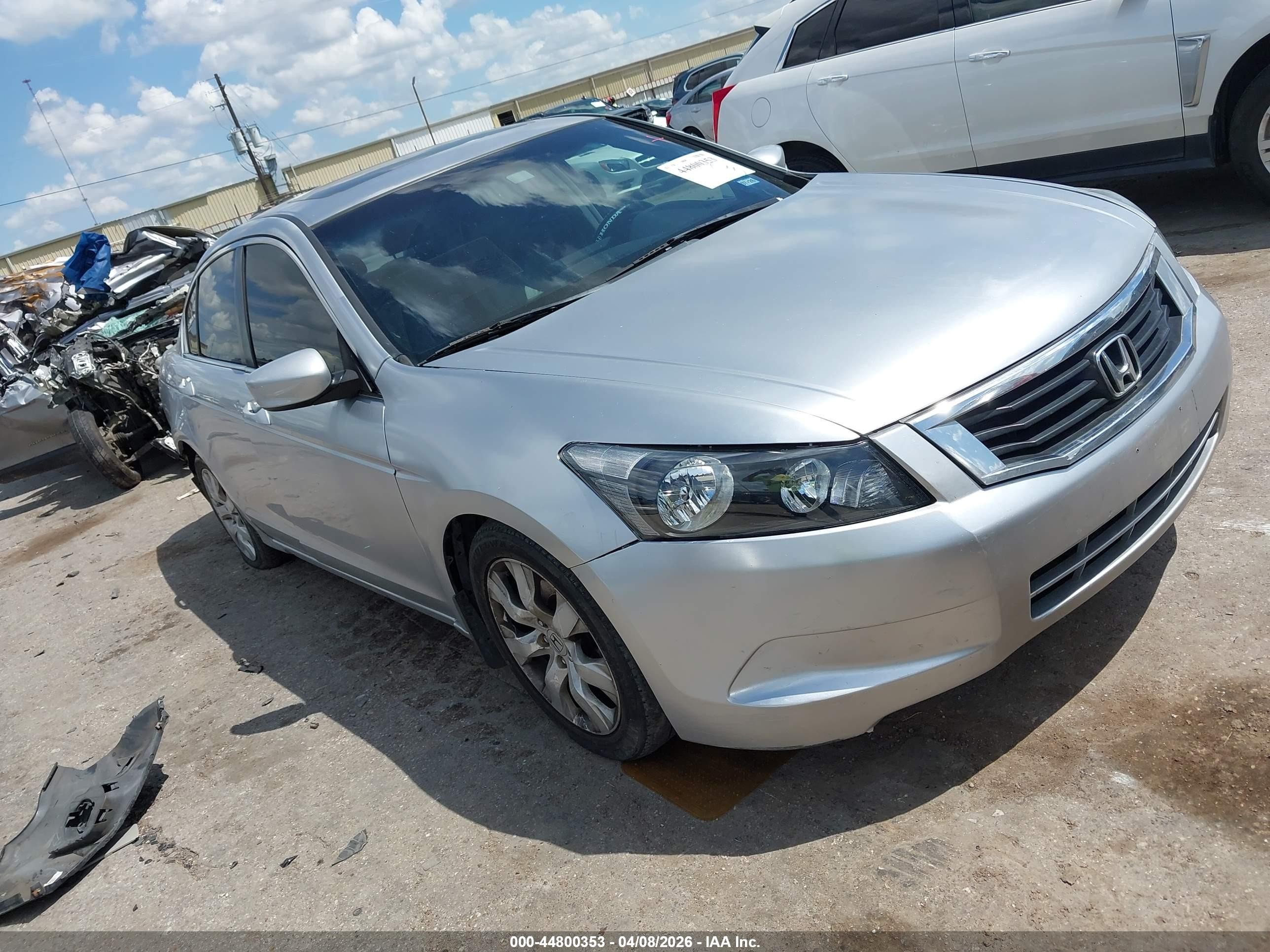 2008 Honda Accord 2.4 Ex-l Silver vin: JHMCP26878C040702