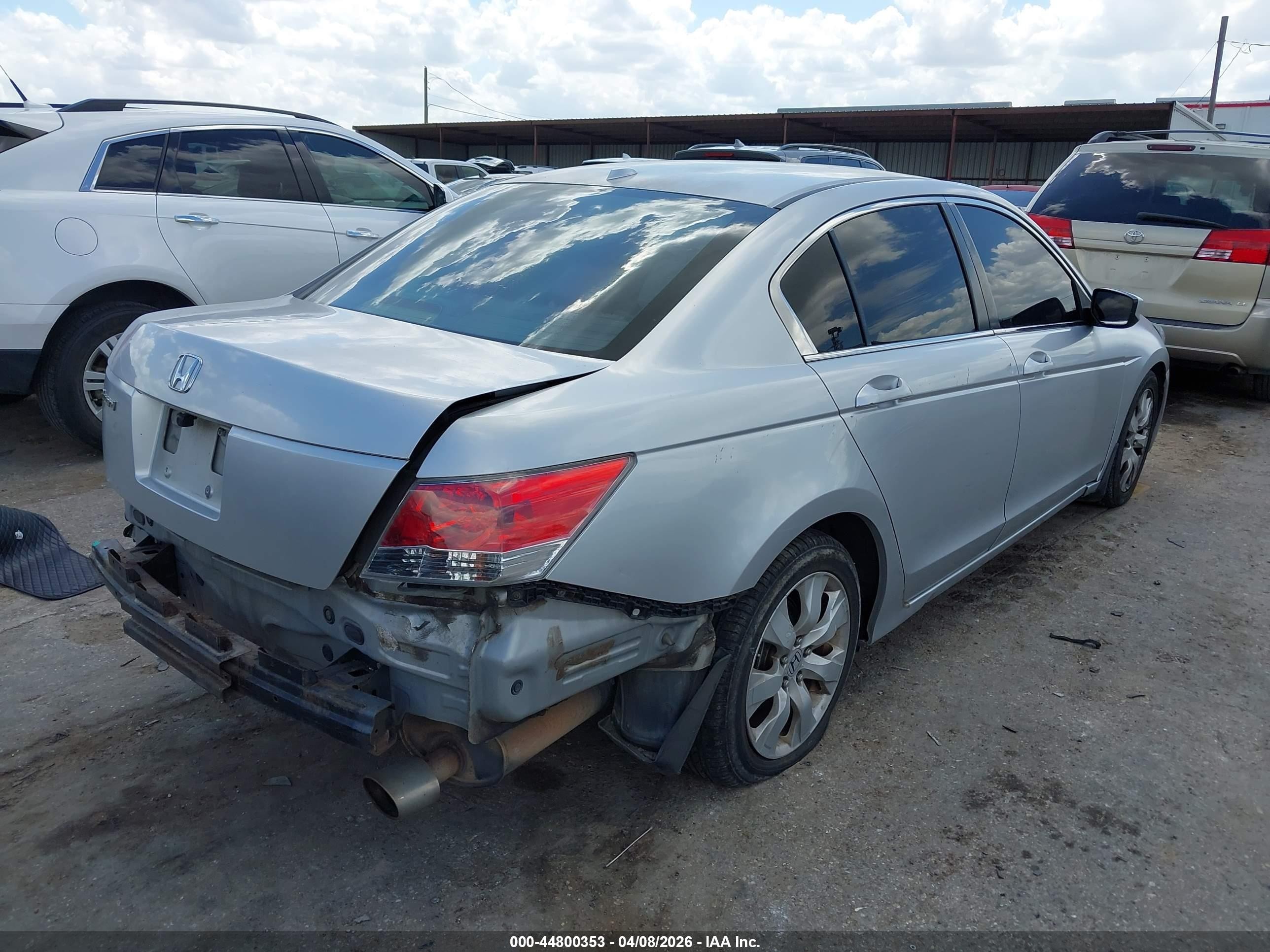 2008 Honda Accord 2.4 Ex-l Серебряный vin: JHMCP26878C040702