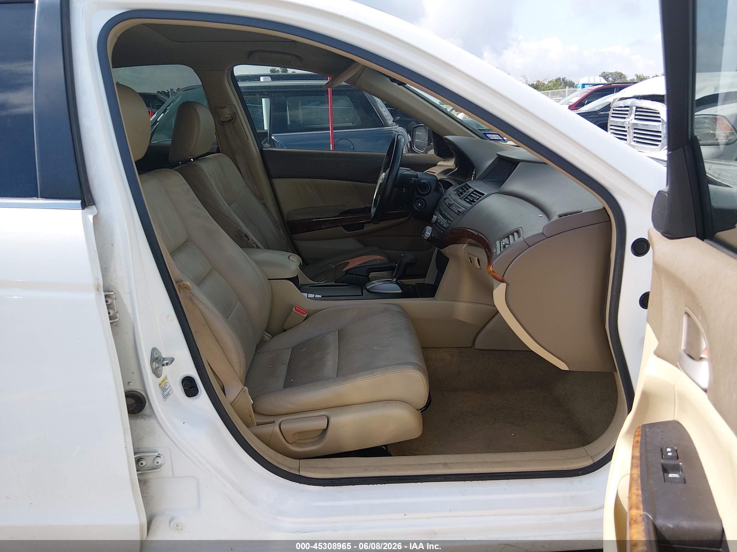 2008 Honda Accord 2.4 Ex-l White vin: JHMCP26878C068970