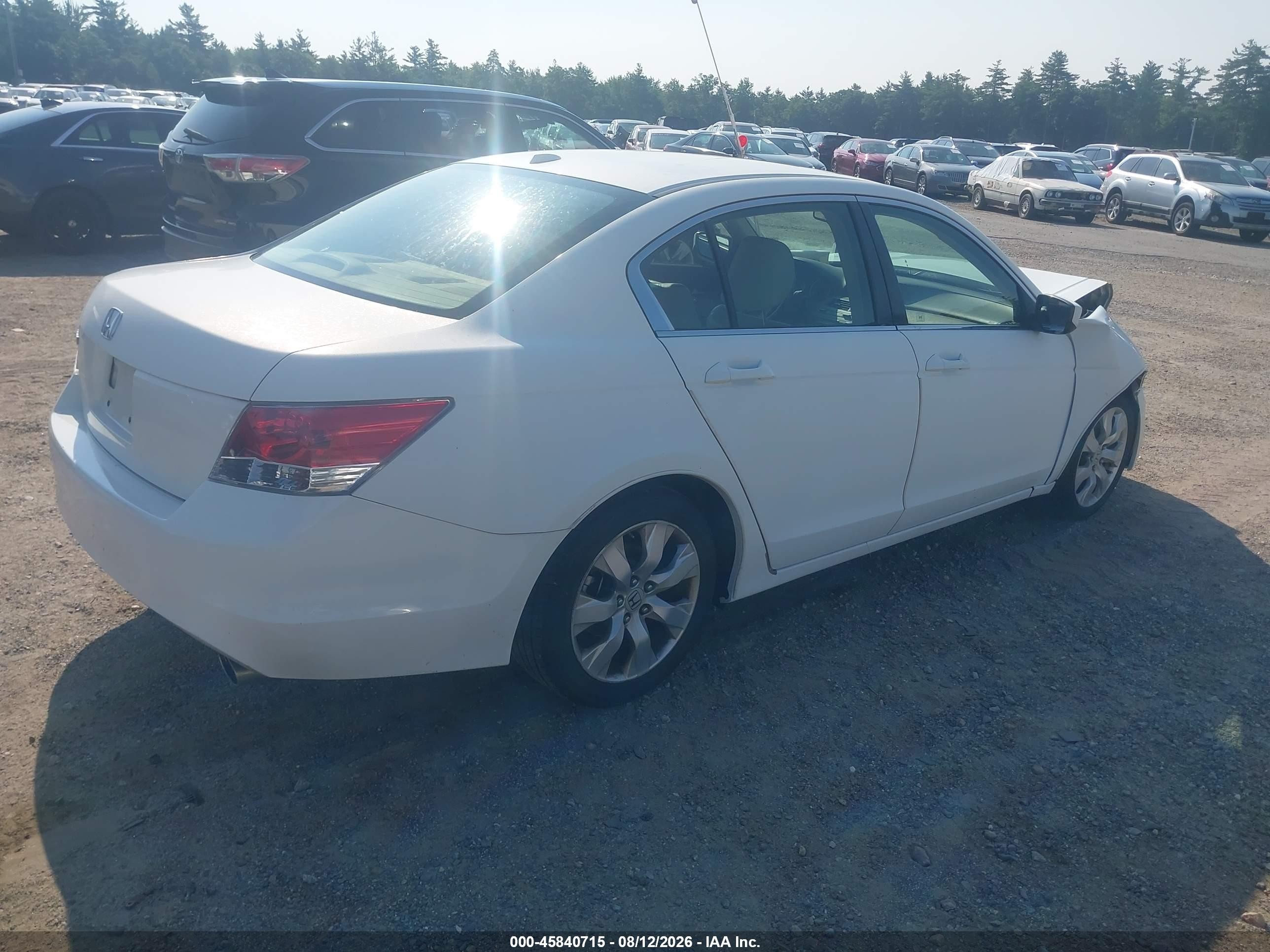 2008 Honda Accord 2.4 Ex-l White vin: JHMCP26888C009975