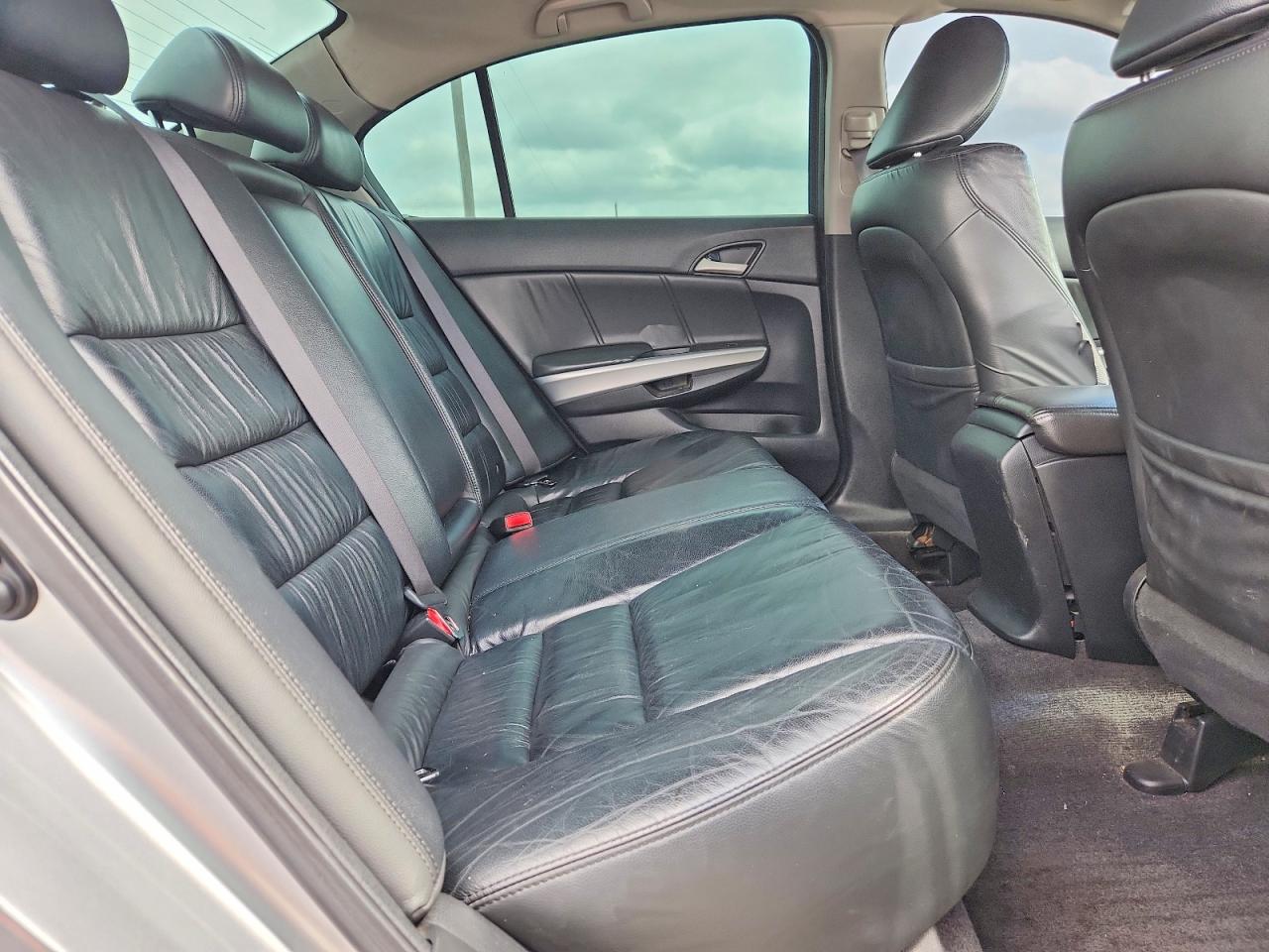2009 Honda Accord Exl Silver vin: JHMCP26889C017379