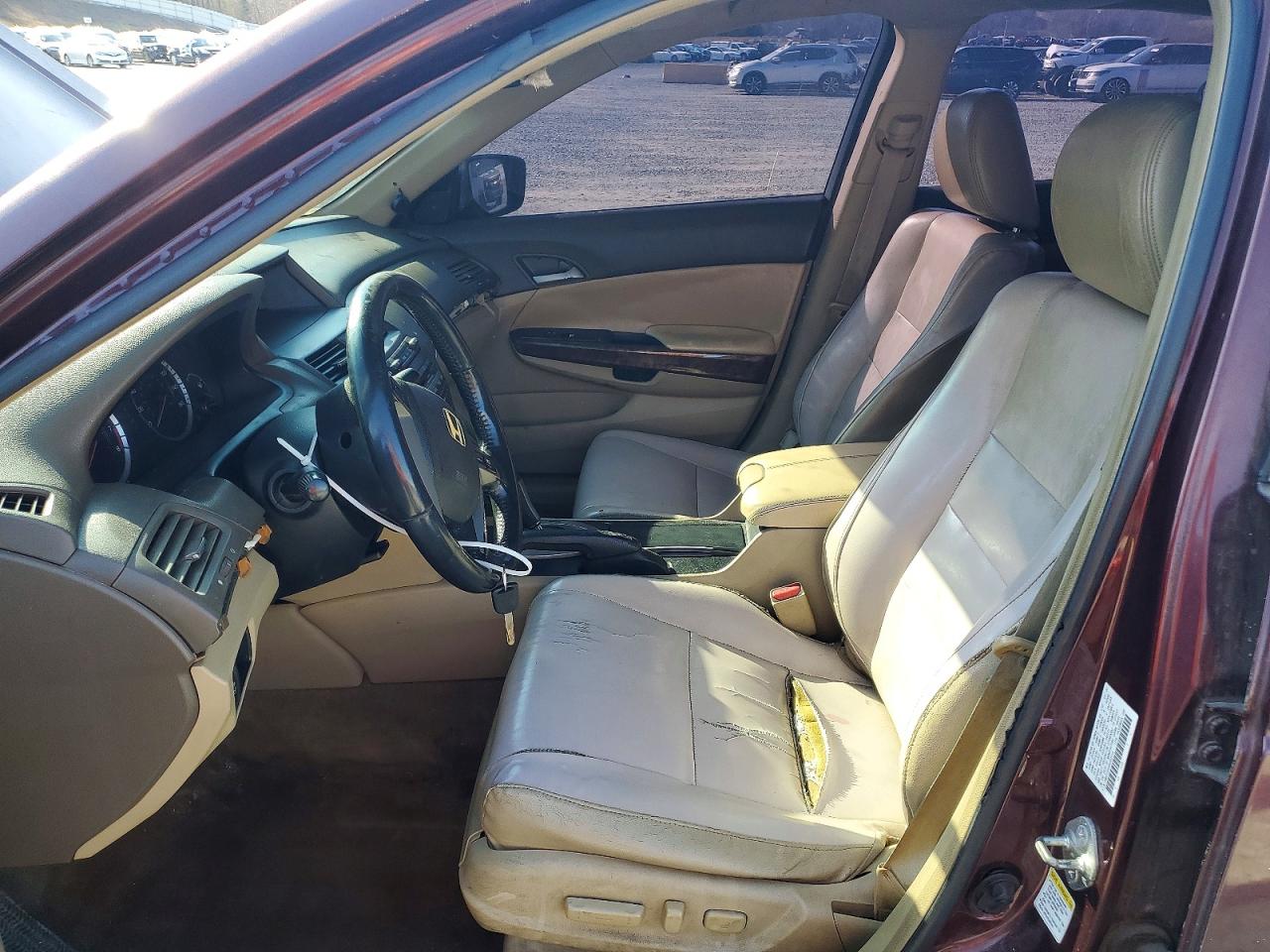 2008 Honda Accord Exl Burgundy vin: JHMCP26898C002114