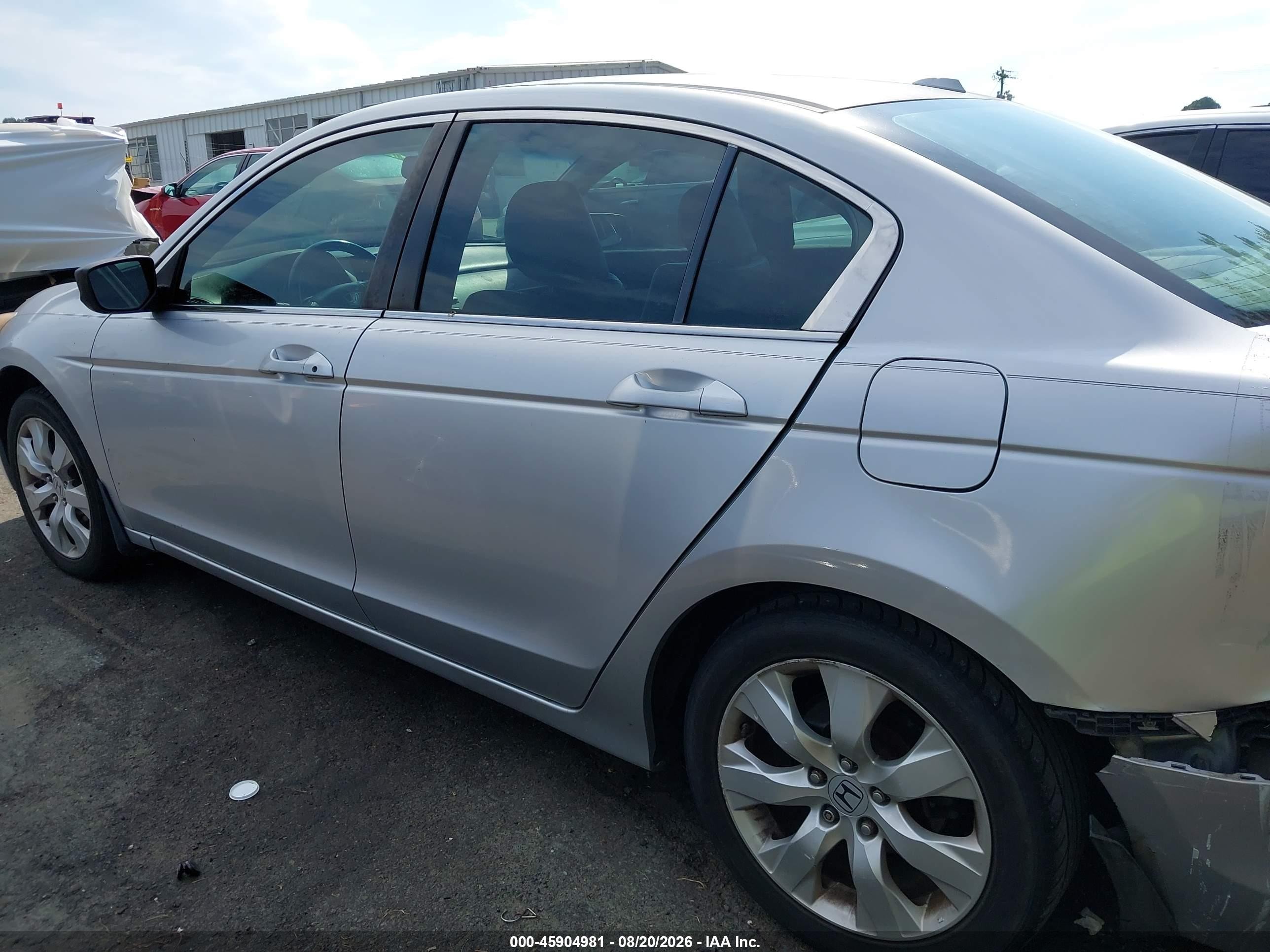 2008 Honda Accord 2.4 Ex-l Silver vin: JHMCP26898C063849