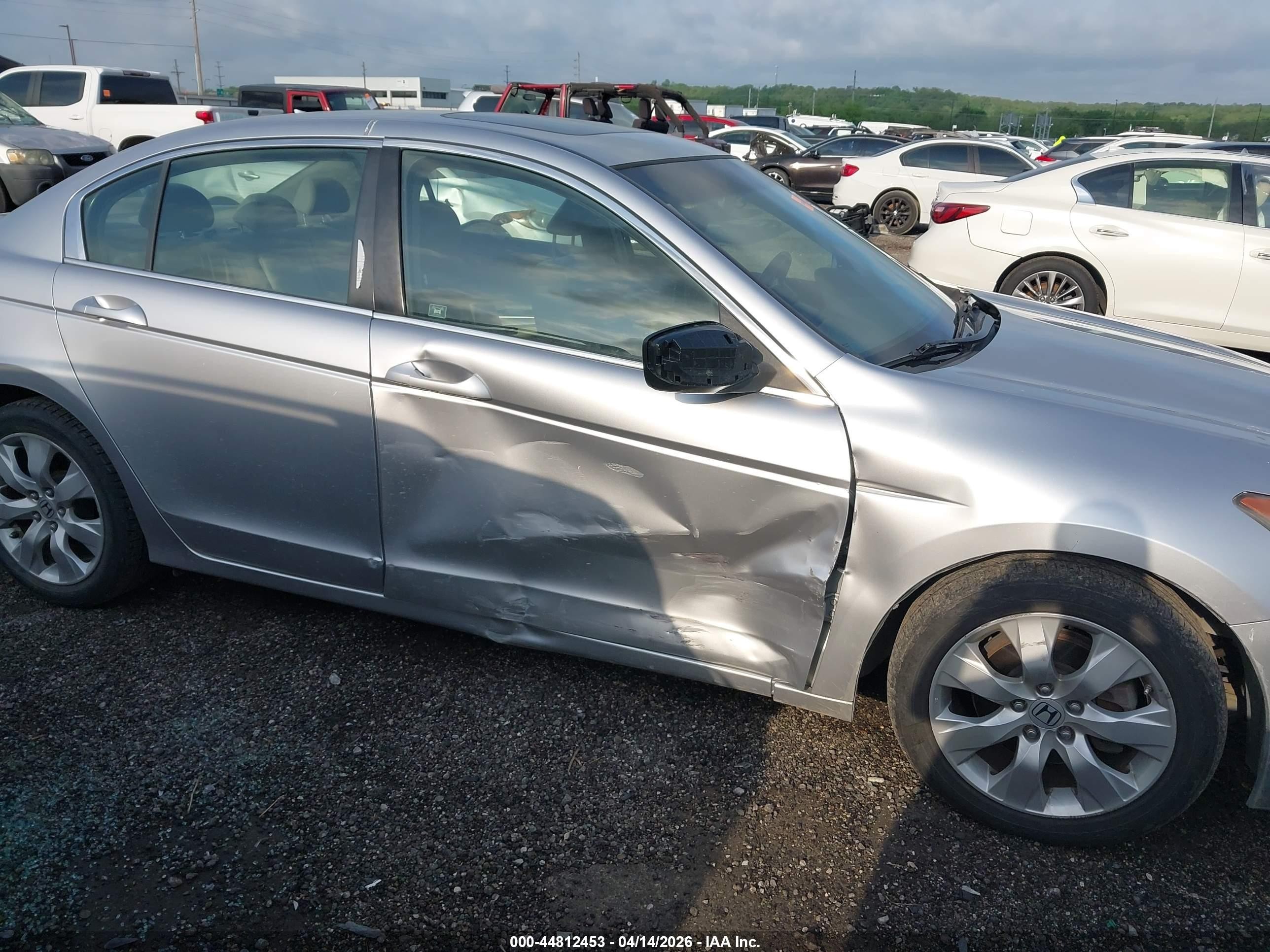 2009 Honda Accord 2.4 Ex-l Silver vin: JHMCP26899C003572