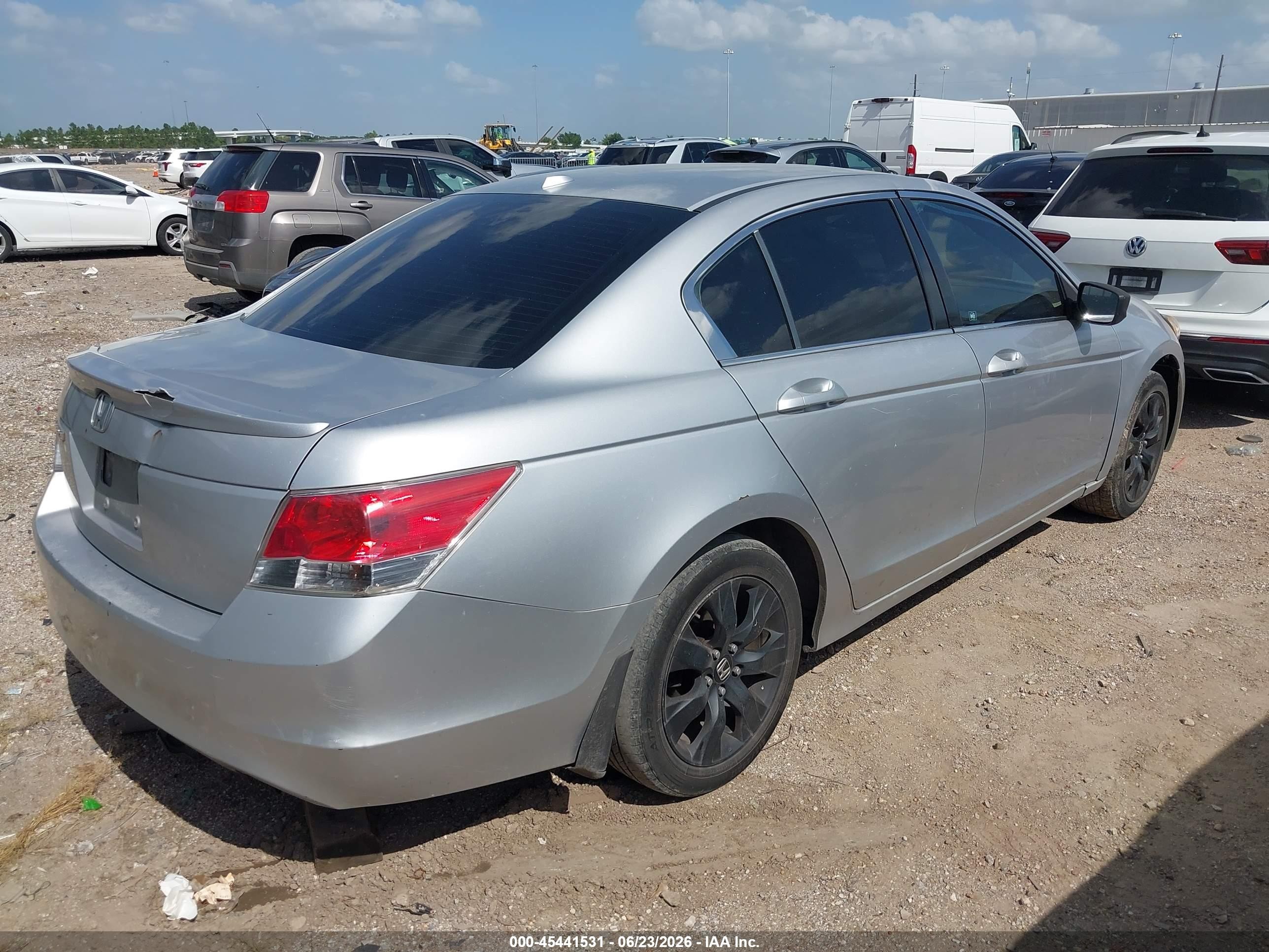 2008 Honda Accord 2.4 Ex-l Silver vin: JHMCP268X8C009878