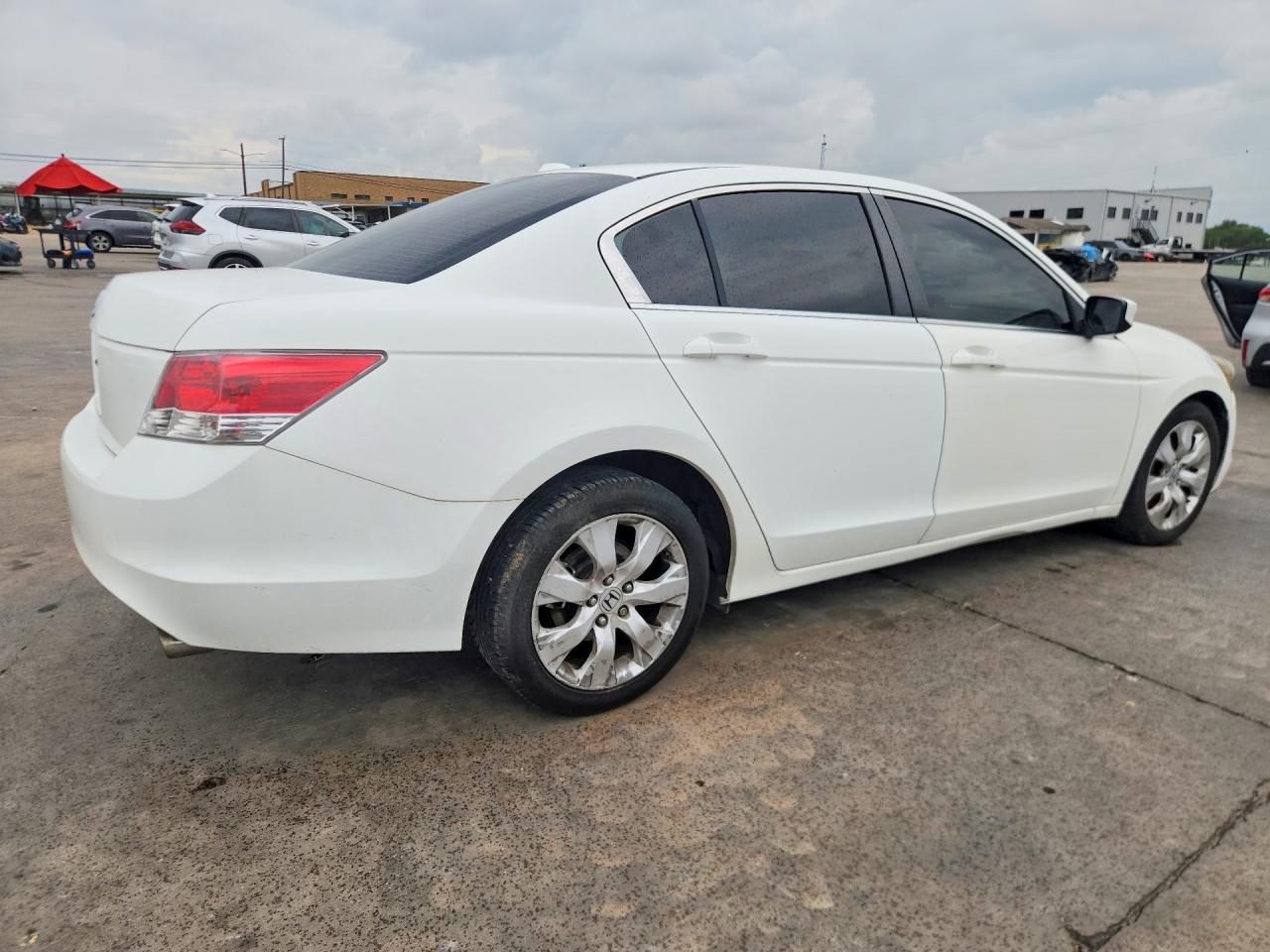 2008 Honda Accord Exl White vin: JHMCP268X8C056618