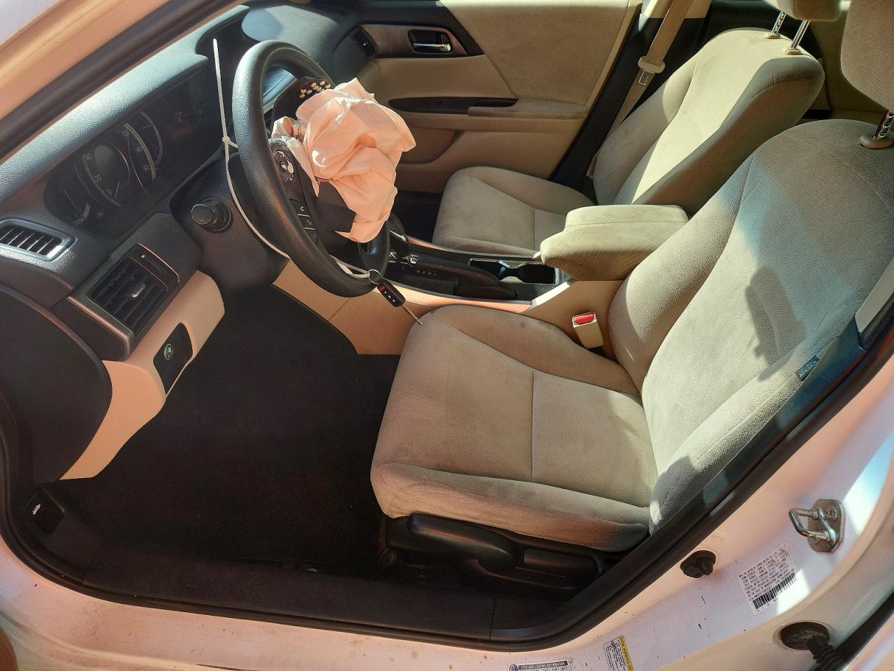 2013 Honda Accord Lx White vin: JHMCR2F31DC000477