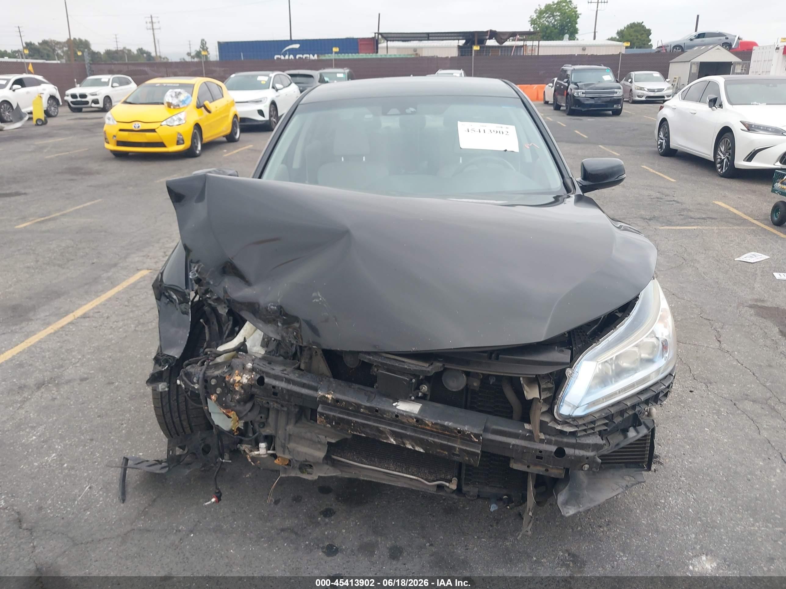 2014 Honda Accord Plug-in Hybrid   Black vin: JHMCR5F72EC000218
