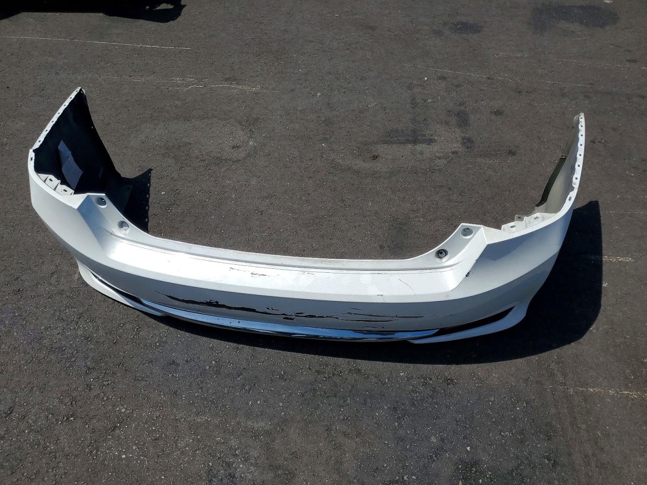 2014 Honda Accord Plug-in Hybrid White vin: JHMCR5F79EC000457