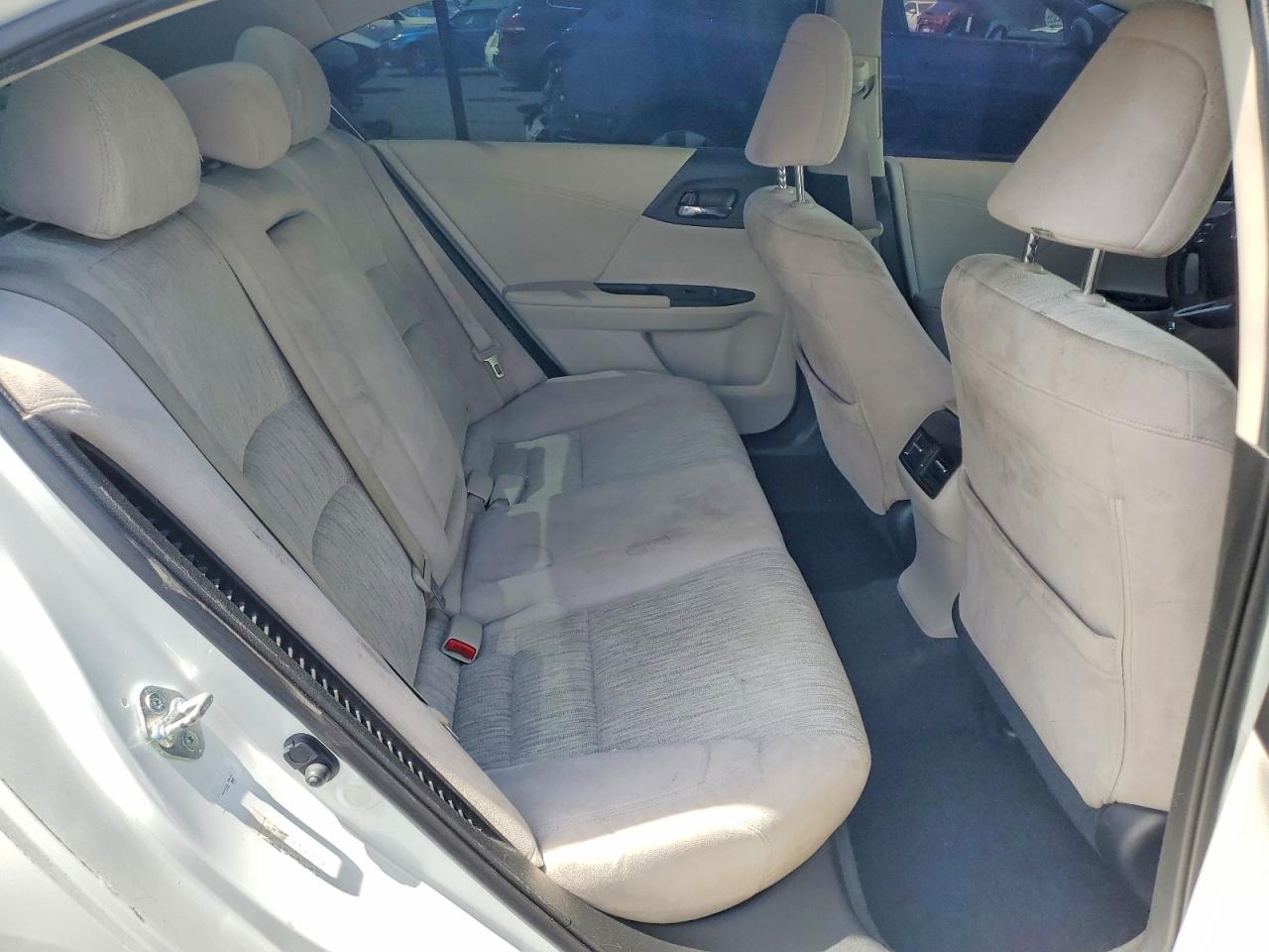 2014 Honda Accord Plug-in Hybrid White vin: JHMCR5F79EC000457