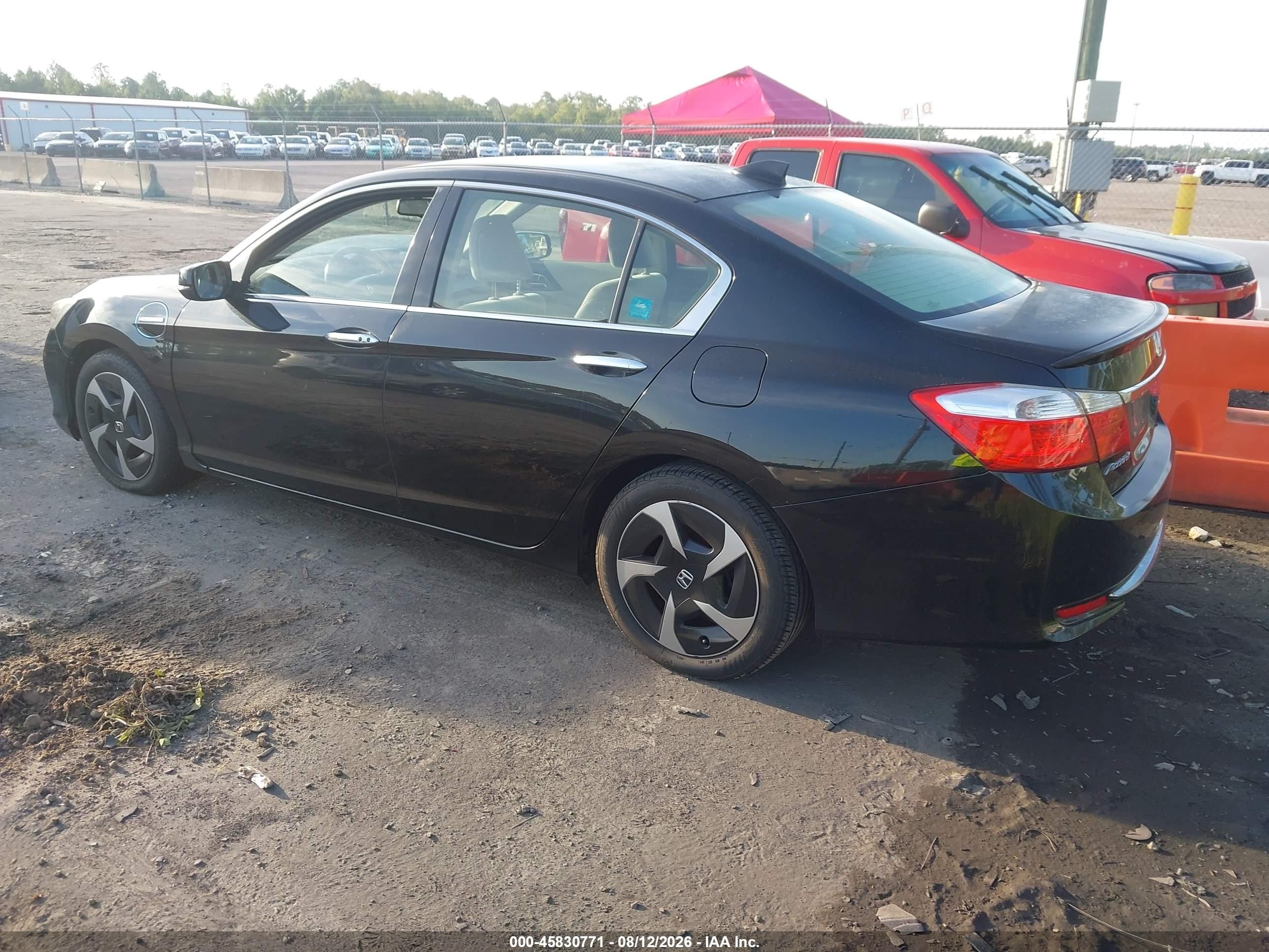 2014 Honda Accord Plug-in Hybrid Черный vin: JHMCR5F7XEC000127