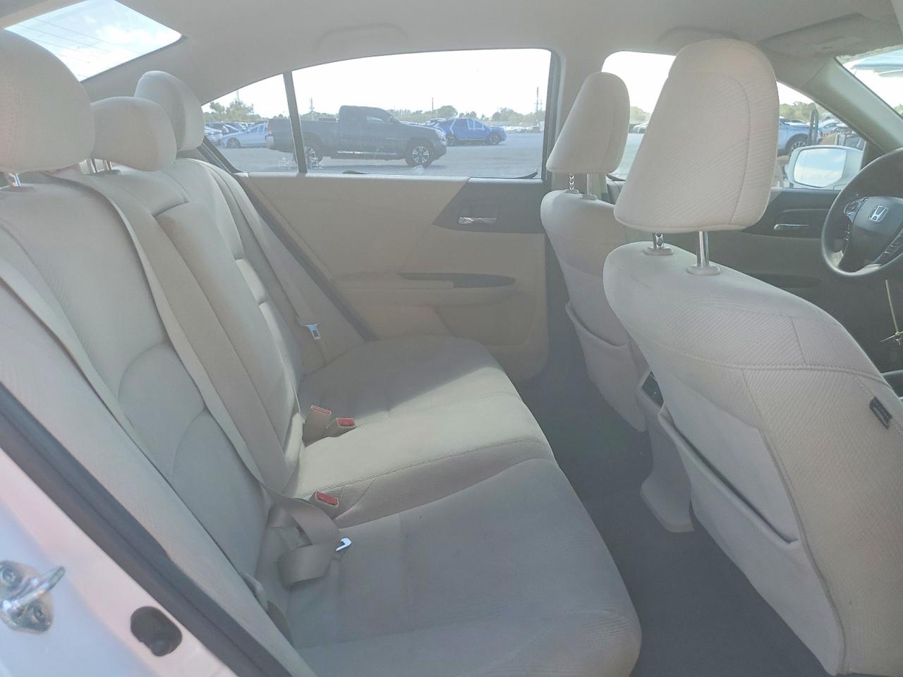 2017 Honda Accord Hybrid Белый vin: JHMCR6F32HC016698
