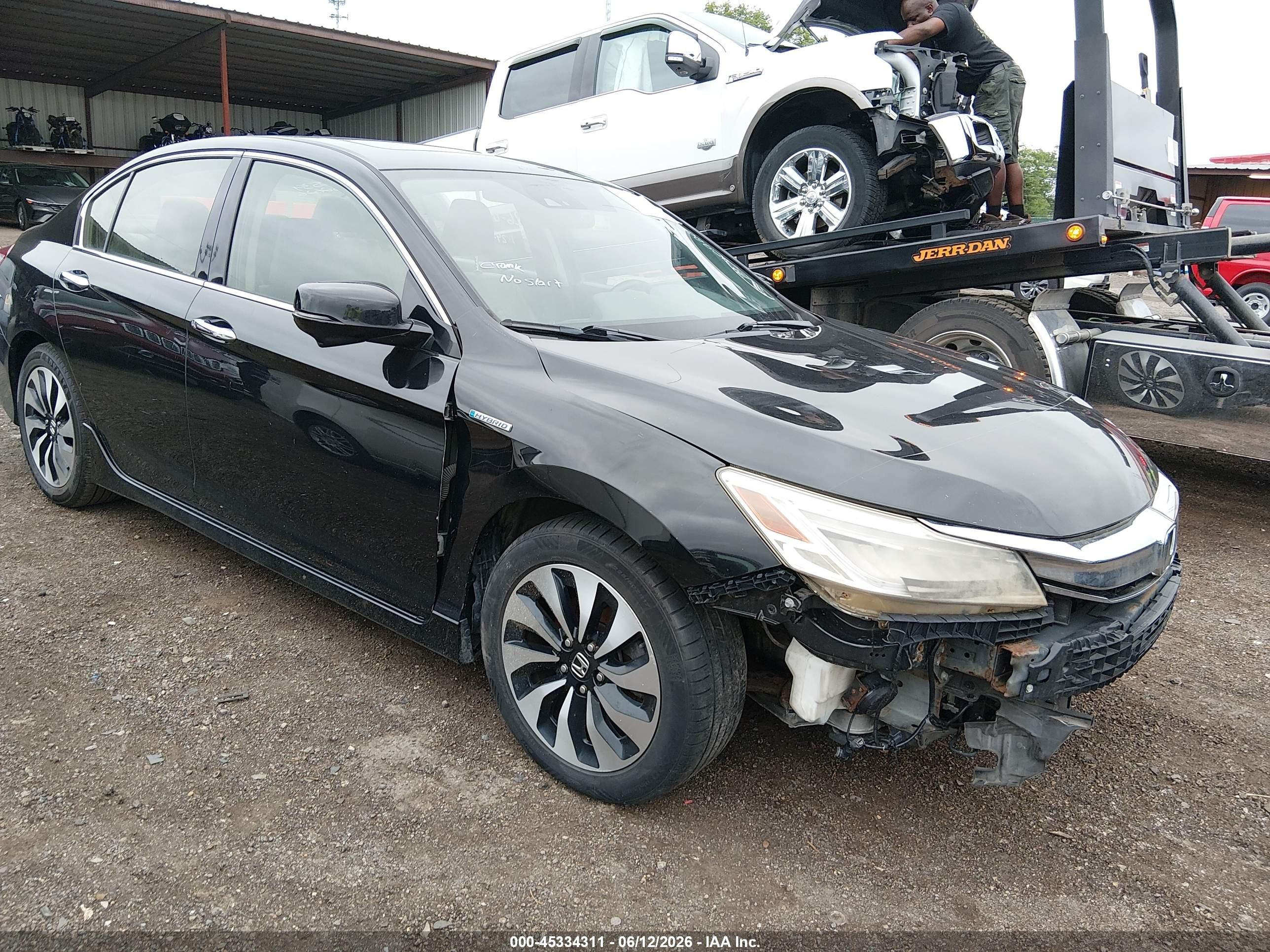 2017 Honda Accord Hybrid Touring Black vin: JHMCR6F71HC015920