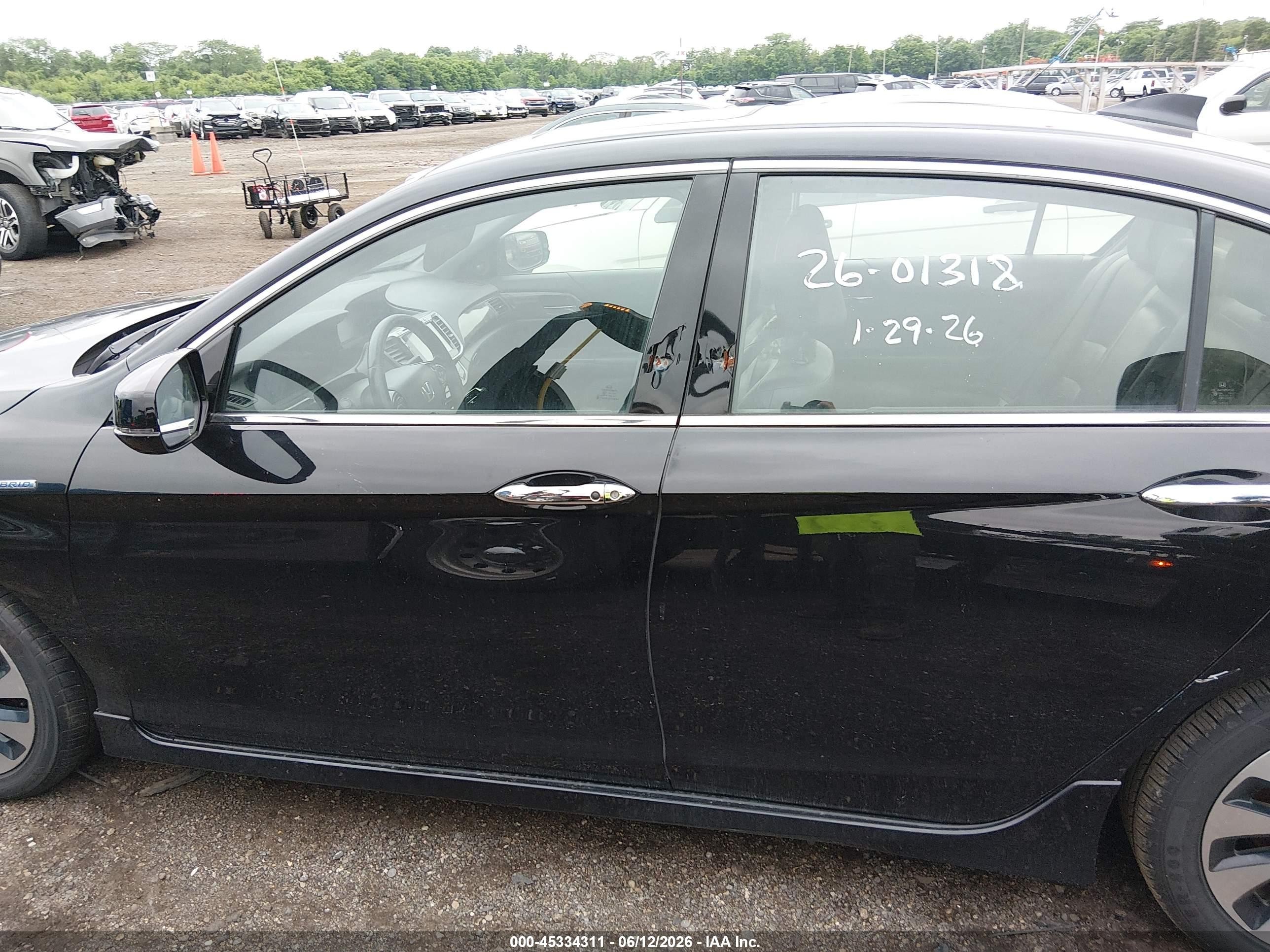 2017 Honda Accord Hybrid Touring Black vin: JHMCR6F71HC015920