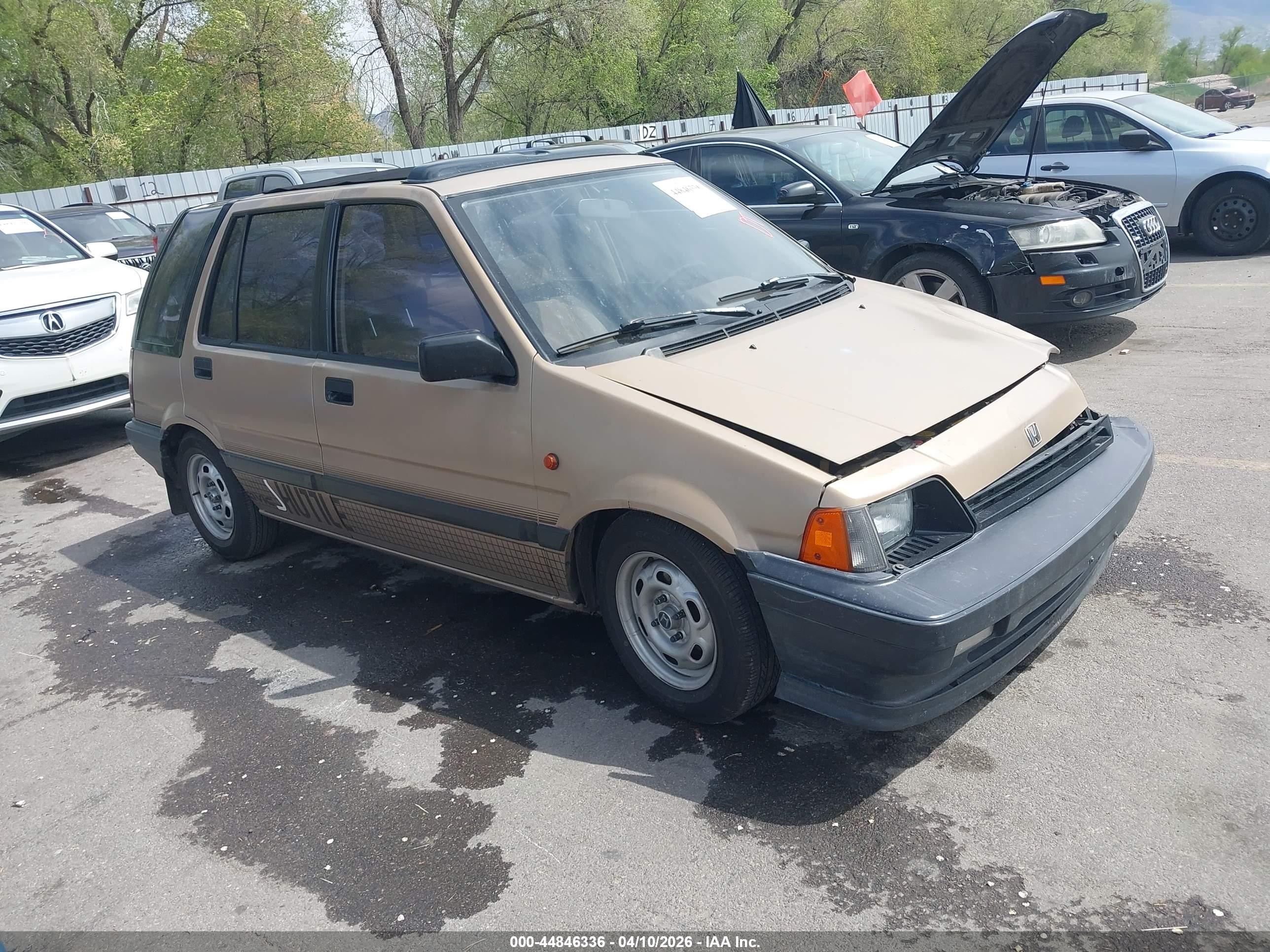 1987 Honda Civic 1.5 Champagne vin: JHMEC5724HS010241