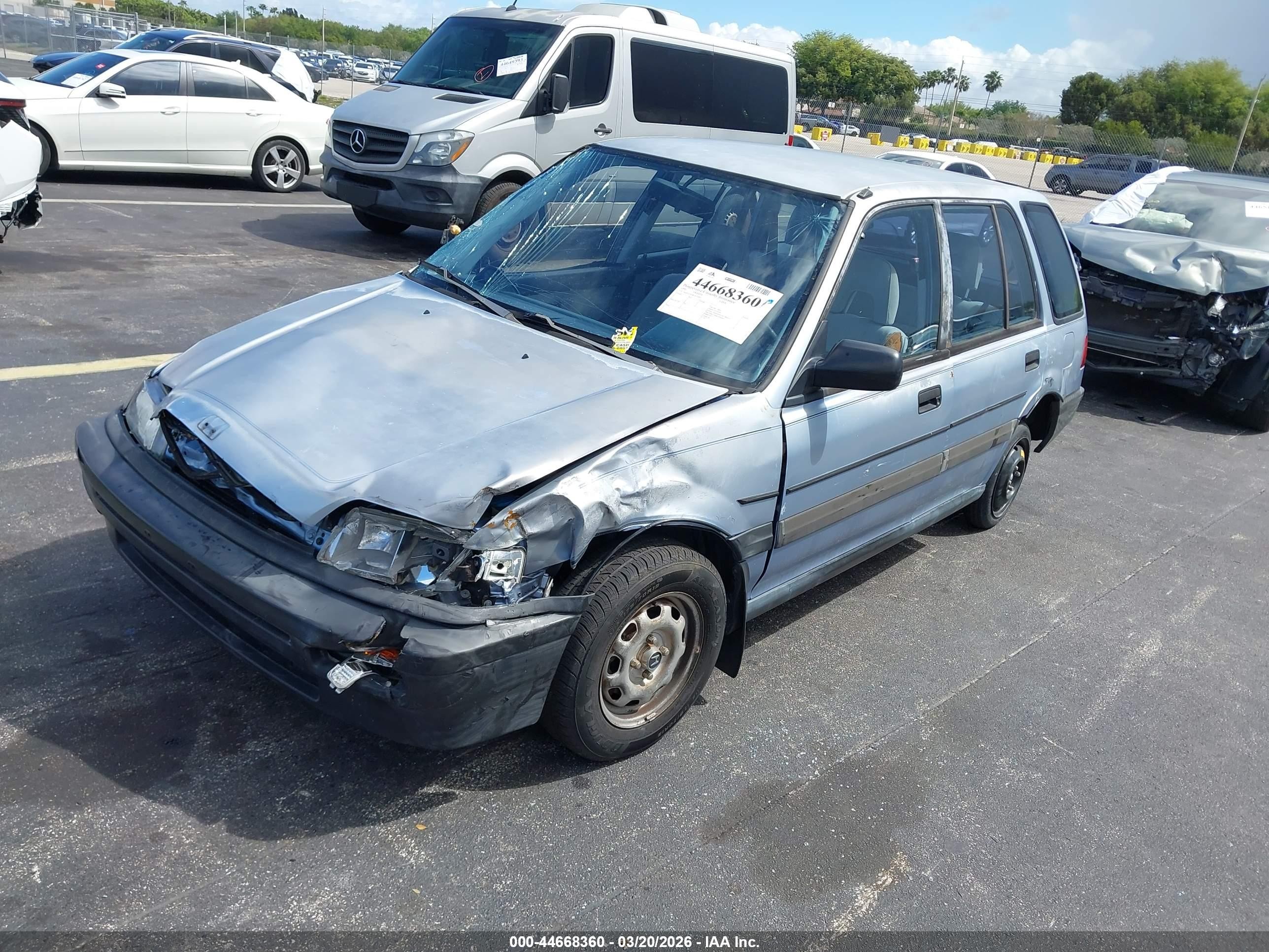1990 Honda Civic   Blue vin: JHMEE2858LS010883