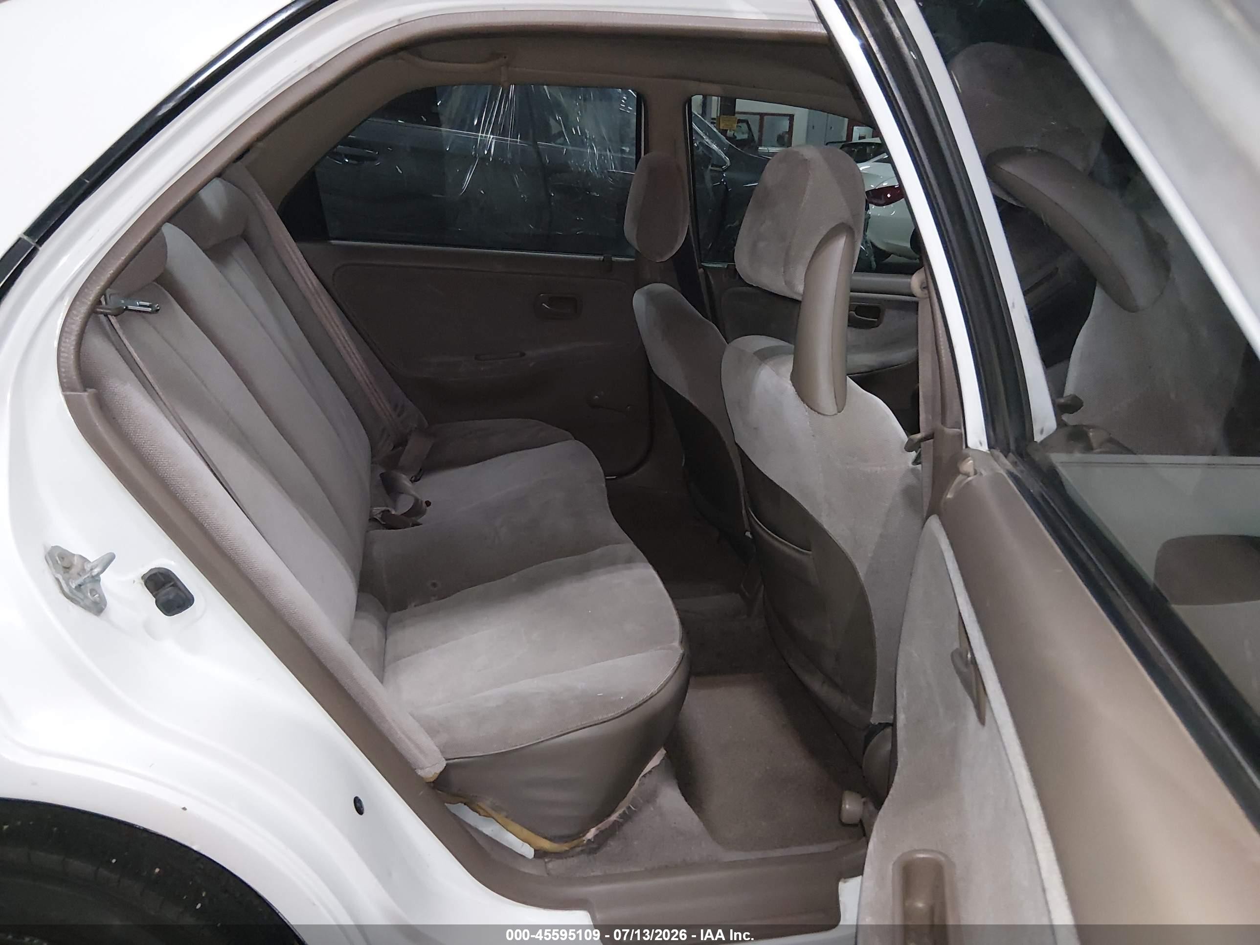 1993 Honda Civic Dx White vin: JHMEG854XPS004842