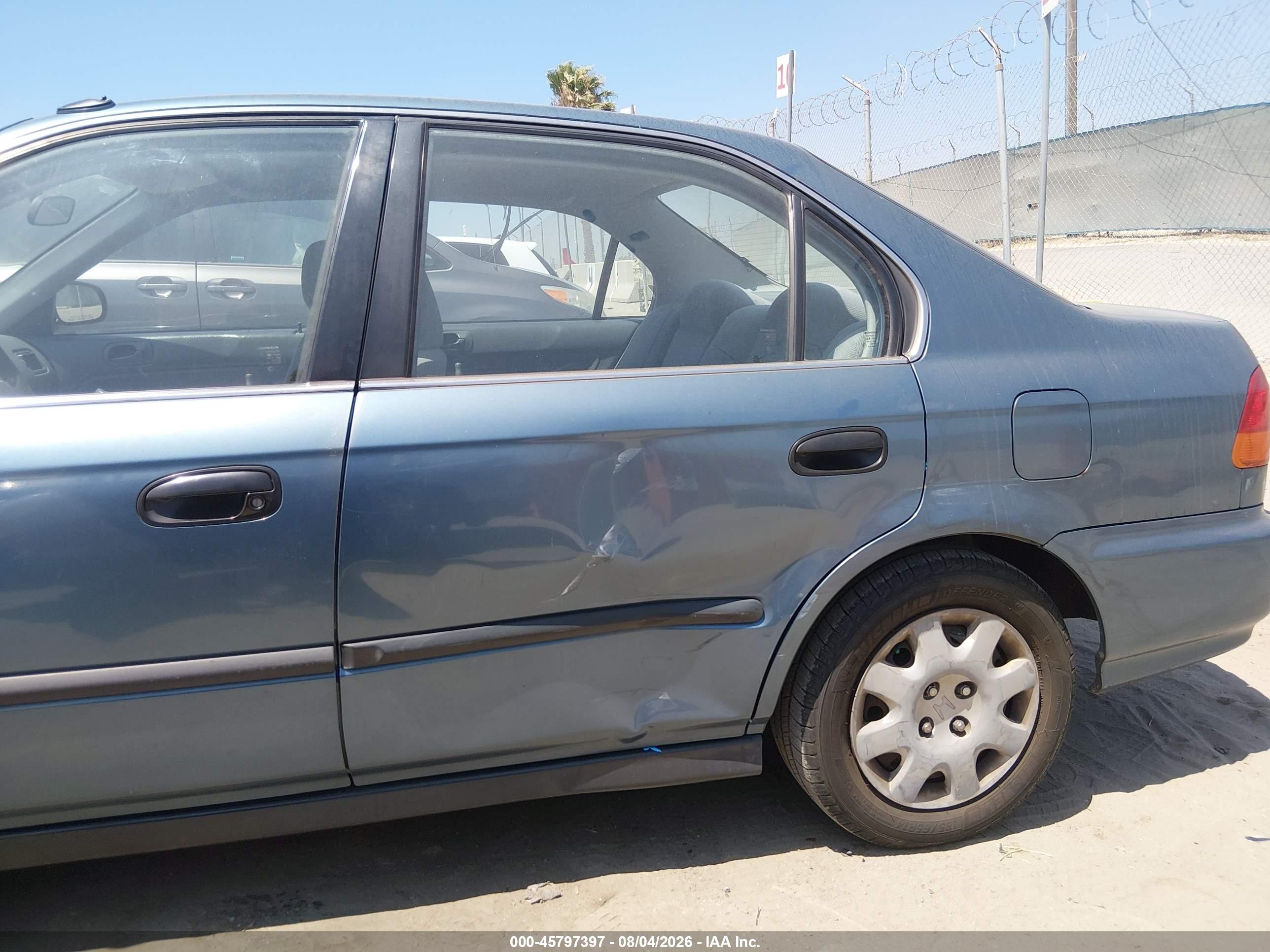 1998 Honda Civic Lx Turquoise vin: JHMEJ6673WS003397