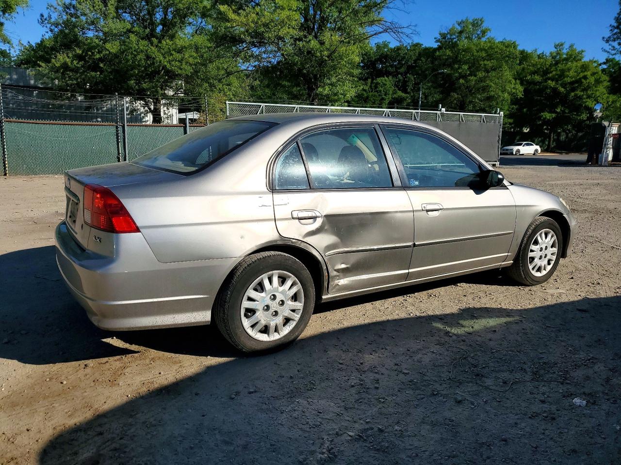 2004 Honda Civic Lx Gold vin: JHMES16504S002395