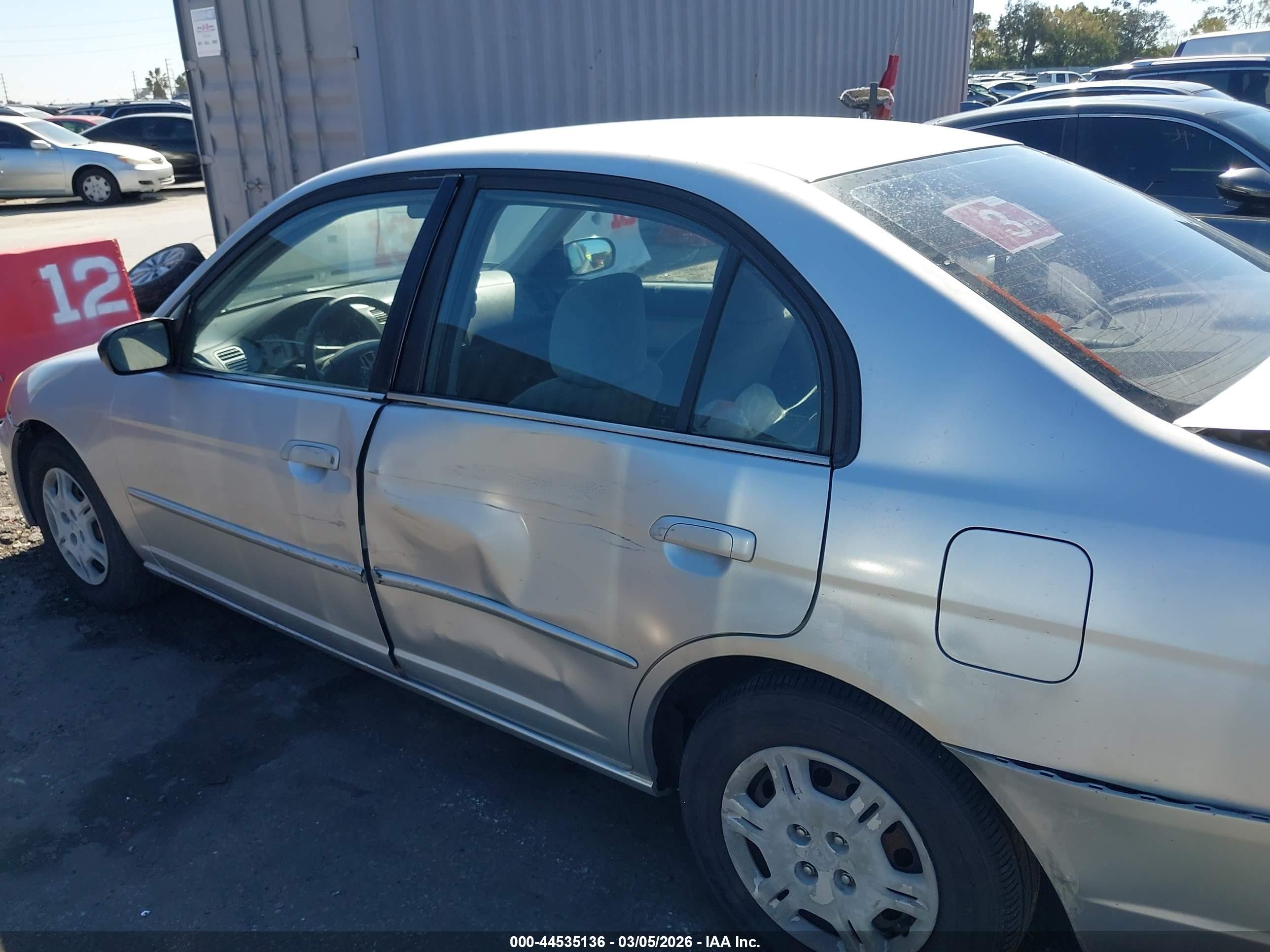 2002 Honda Civic Lx Серебряный vin: JHMES16522S001570