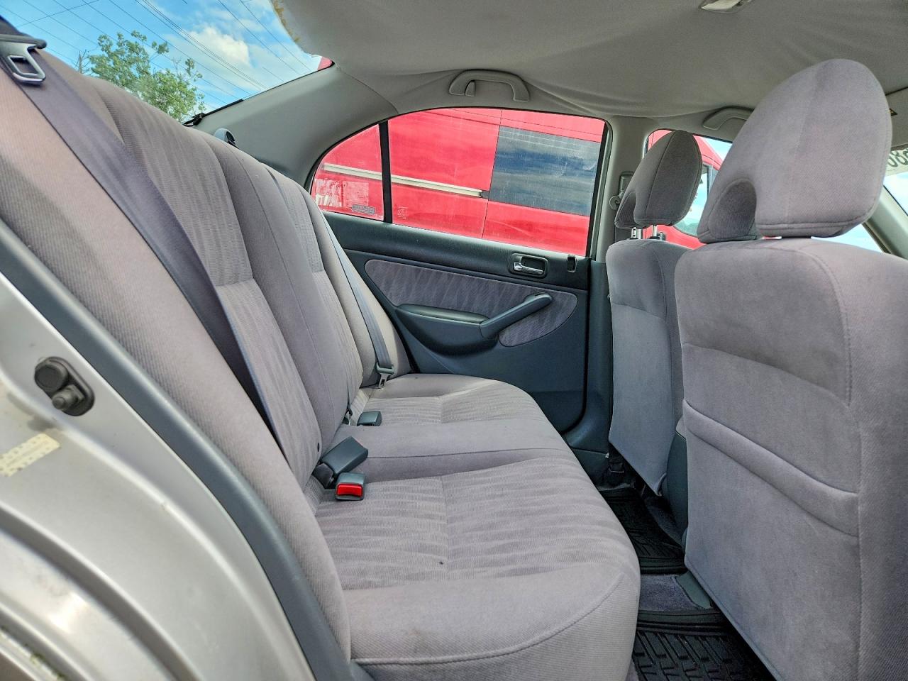 2005 Honda Civic Lx Silver vin: JHMES16555S005133