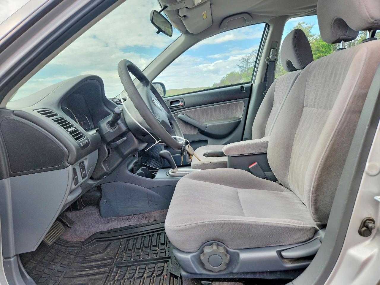 2005 Honda Civic Lx Silver vin: JHMES16555S005133