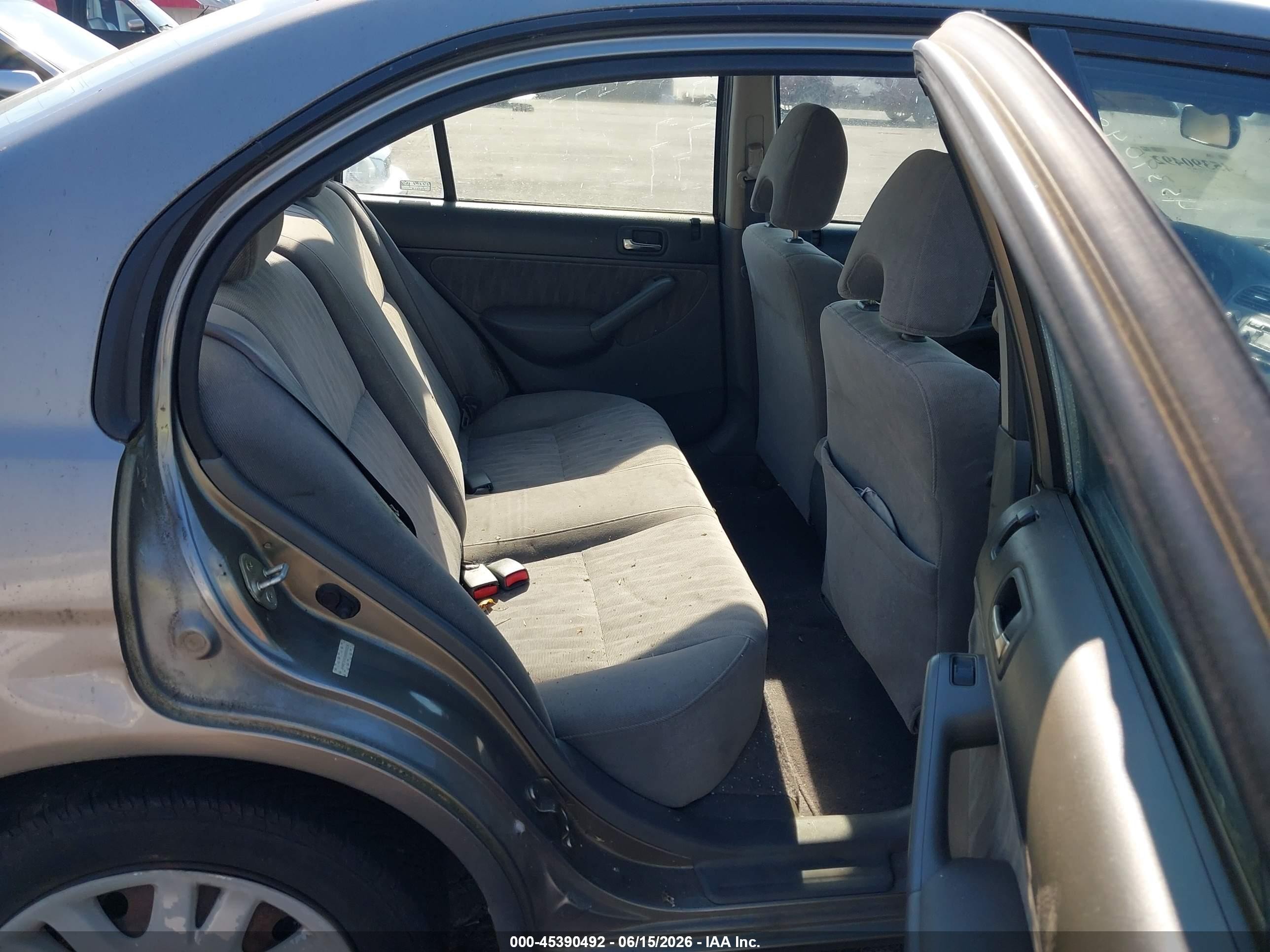 2005 Honda Civic Lx Silver vin: JHMES16595S000226