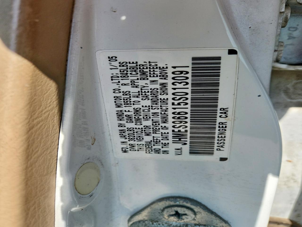 2005 Honda Civic Hybrid White vin: JHMES96615S013091