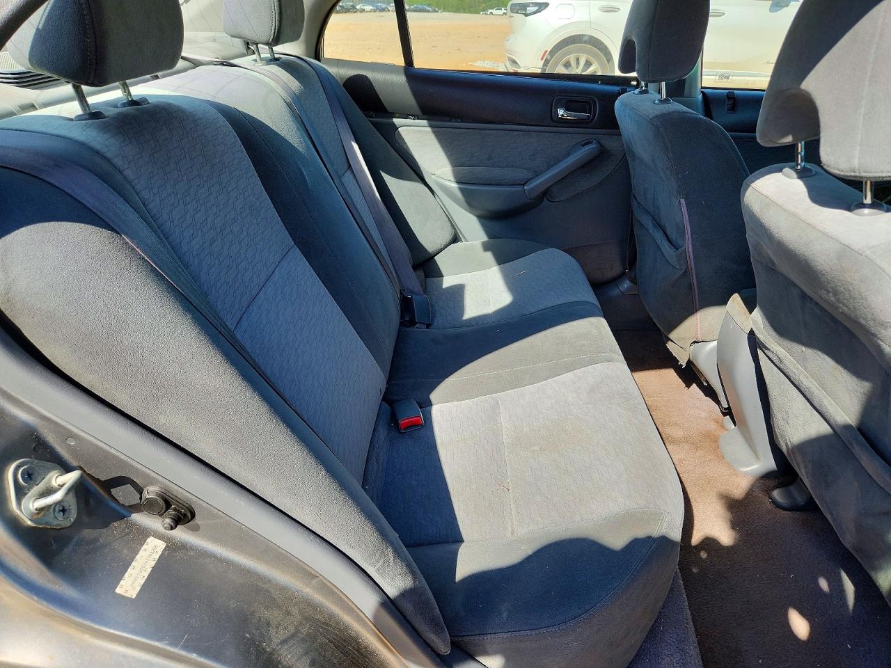 2004 Honda Civic Hybrid Silver vin: JHMES96624S008268