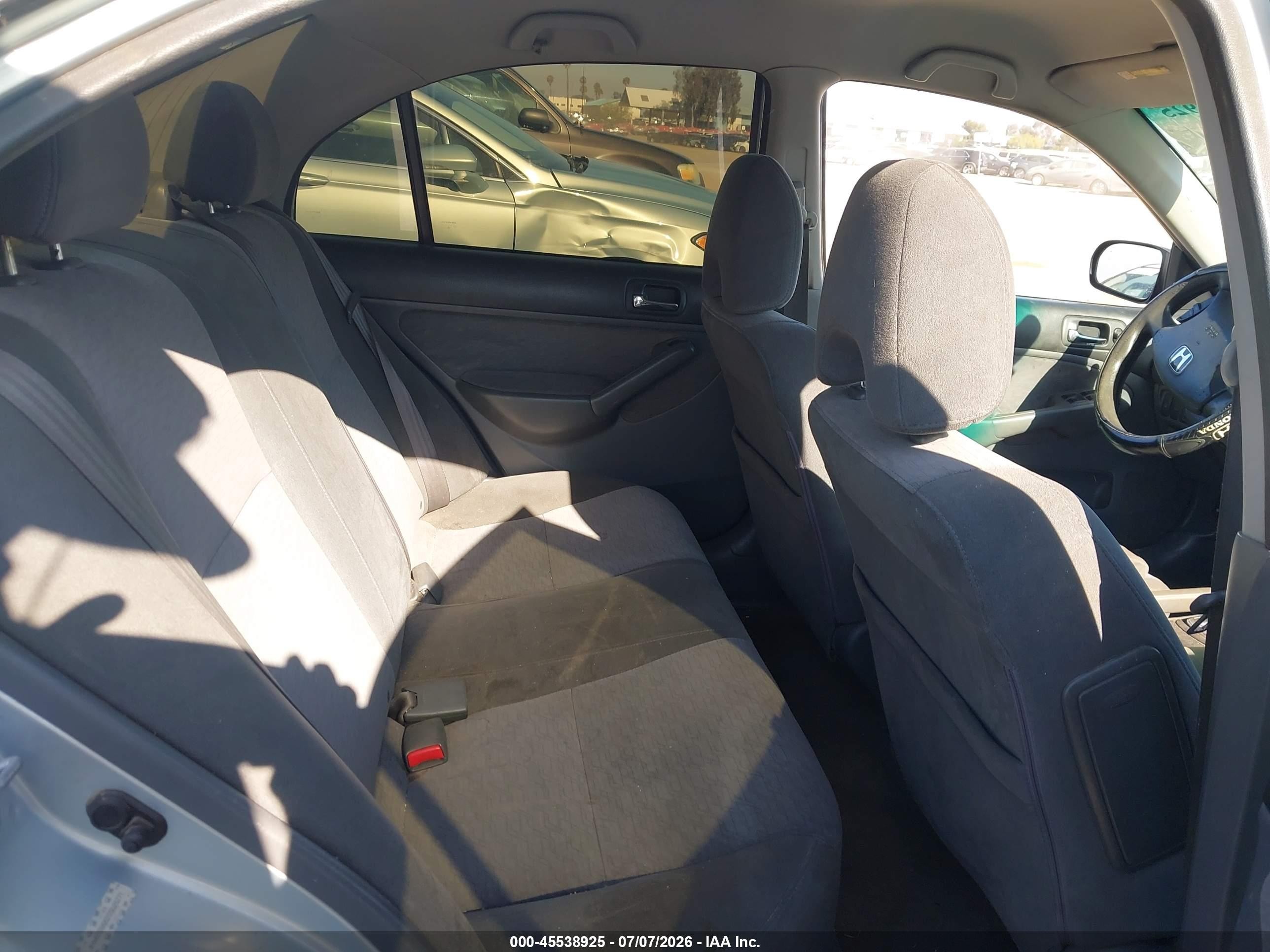 2005 Honda Civic Hybrid   Silver vin: JHMES96625S026271