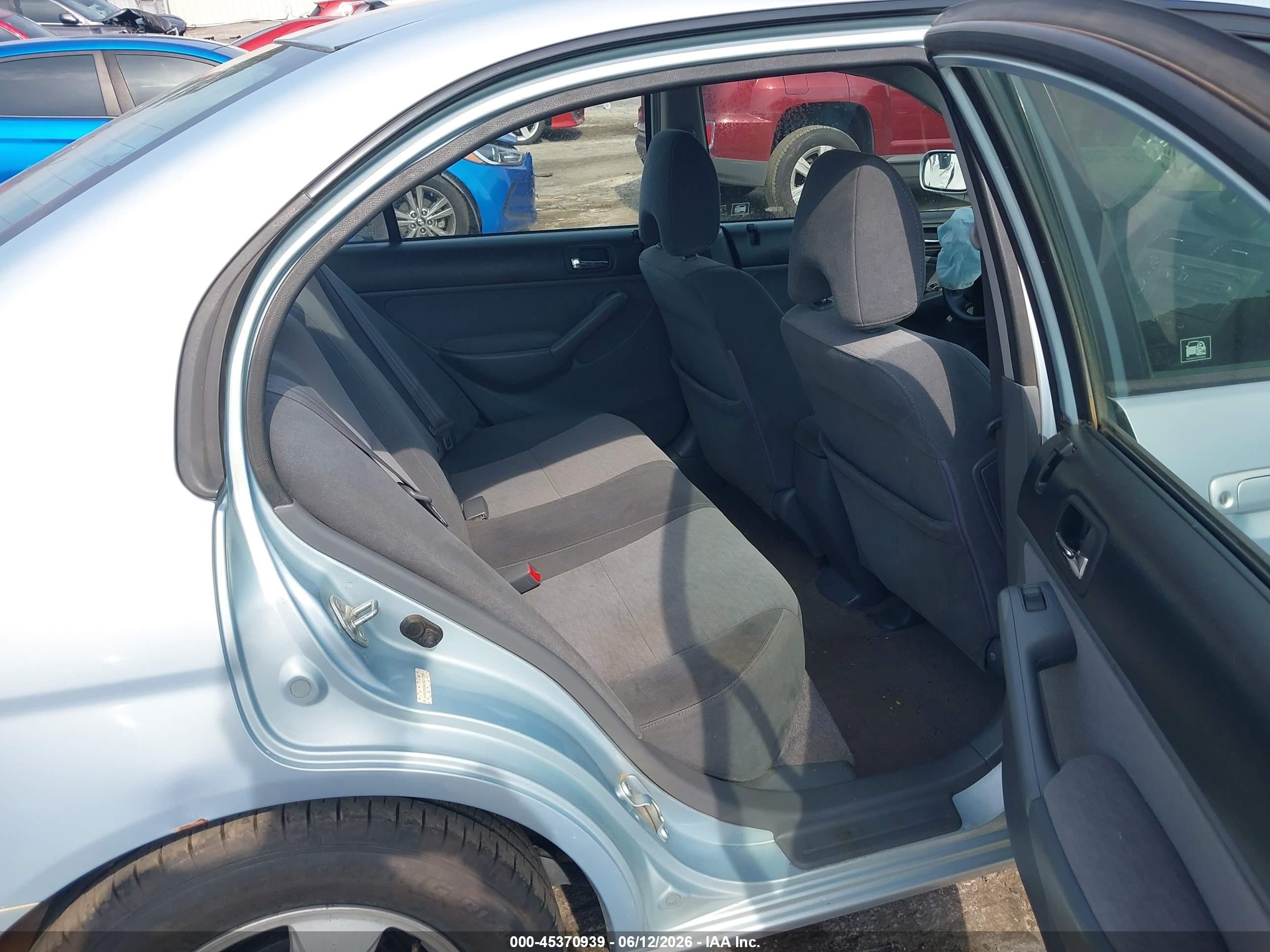 2005 Honda Civic Hybrid   Light Blue vin: JHMES96645S017264
