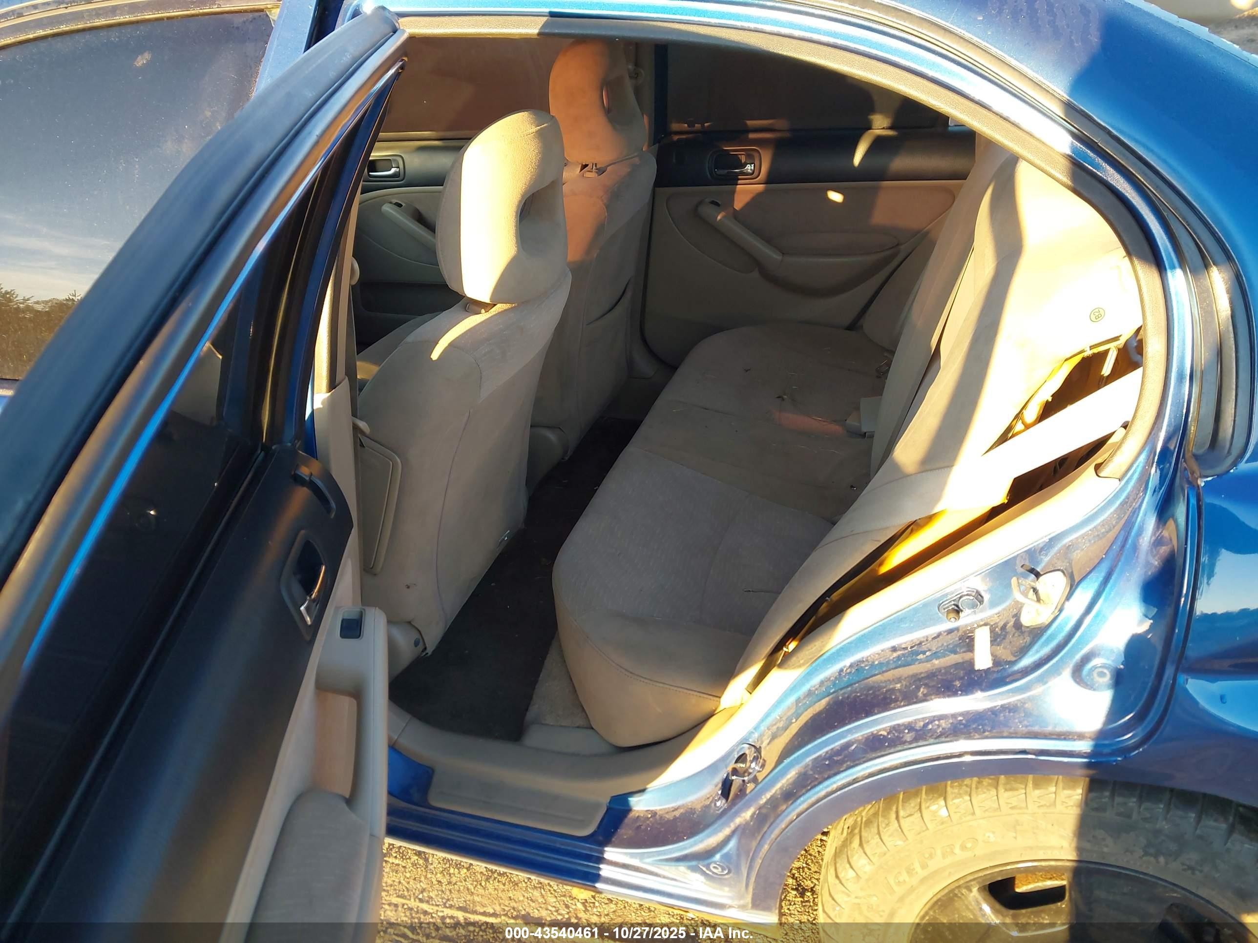 2003 Honda Civic Hybrid Blue vin: JHMES96653S007064