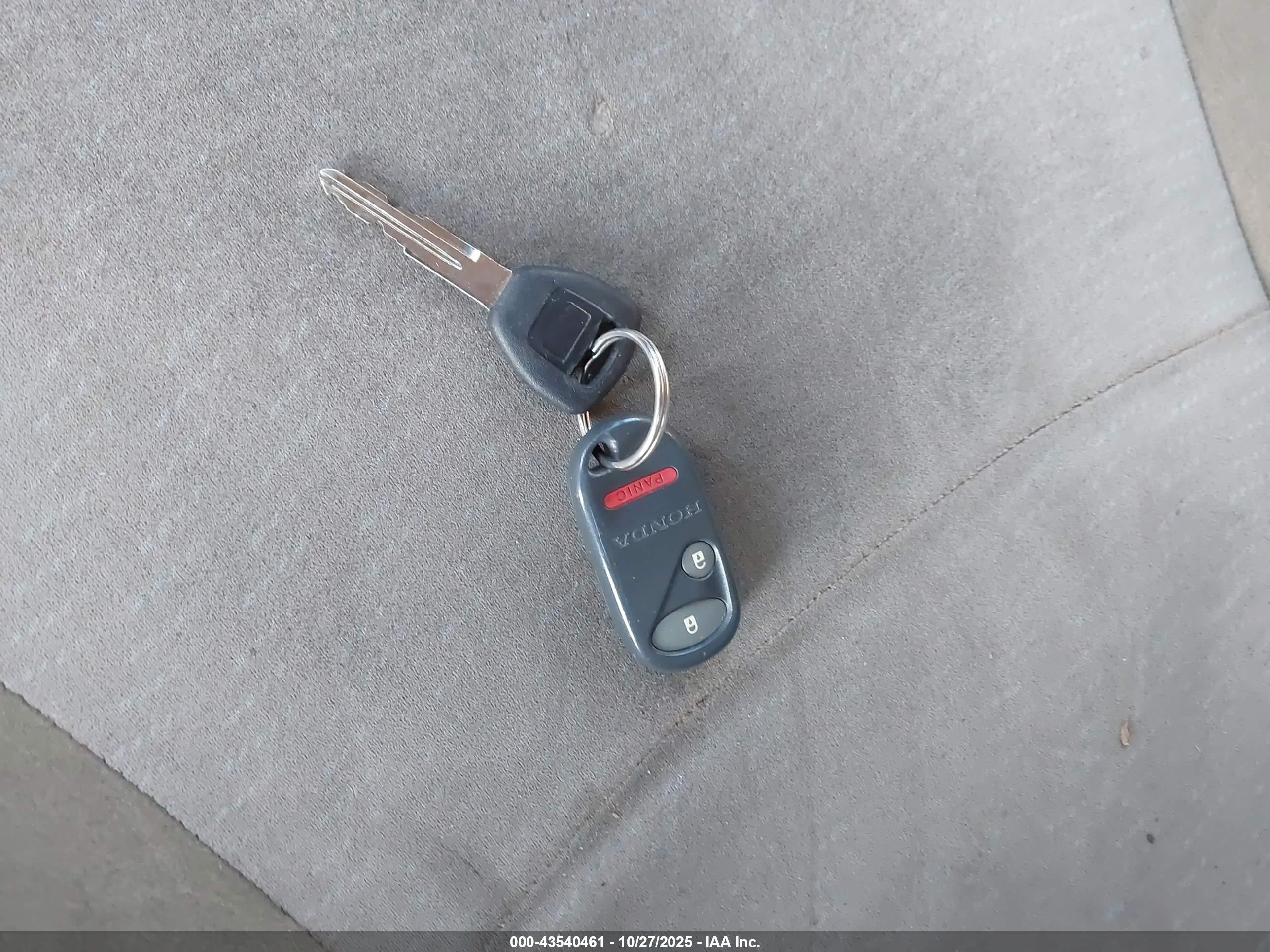 2003 Honda Civic Hybrid Blue vin: JHMES96653S007064