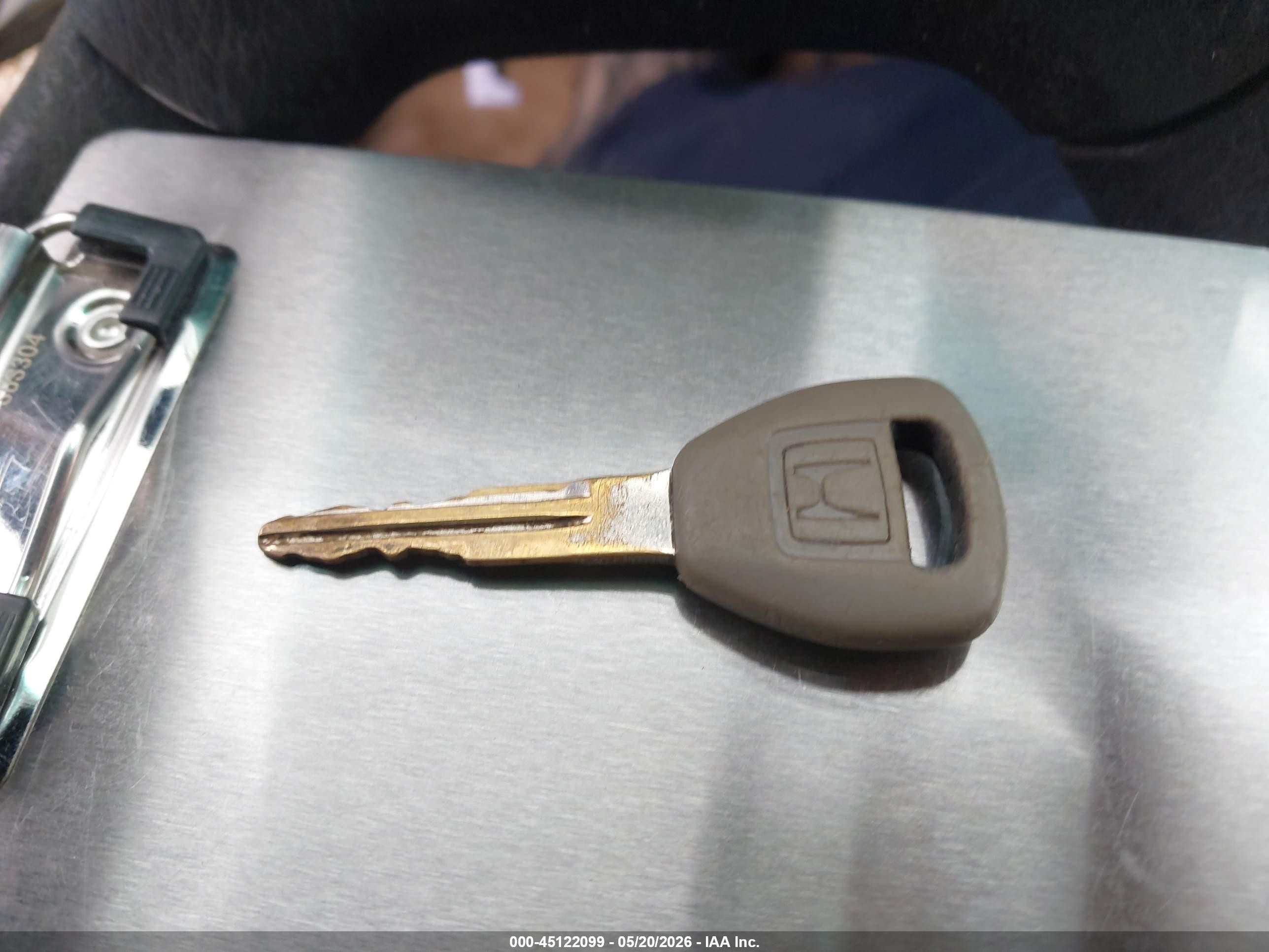 2003 Honda Civic Hybrid Белый vin: JHMES96663S002004