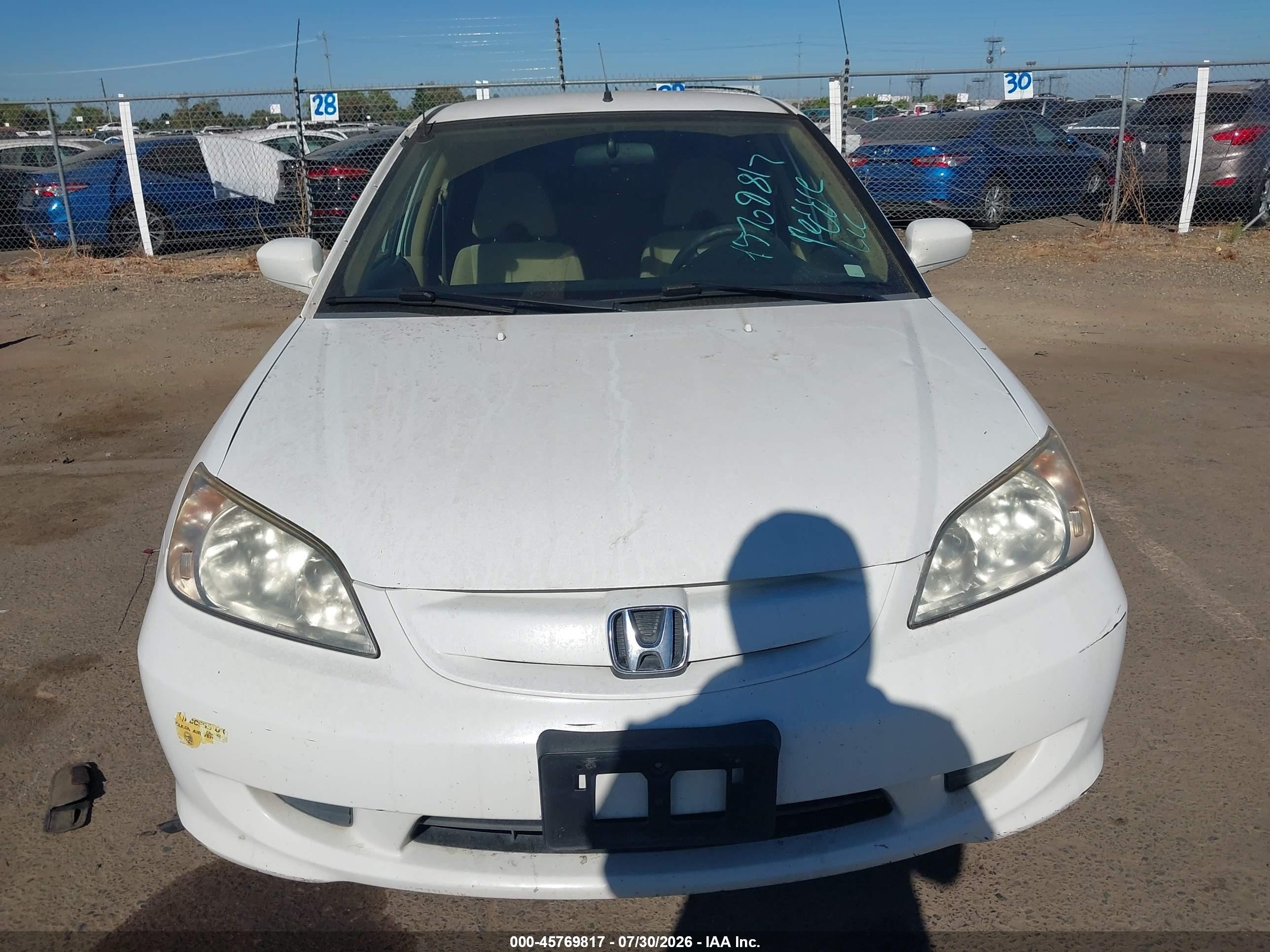 2005 Honda Civic Hybrid   White vin: JHMES966X5S009251