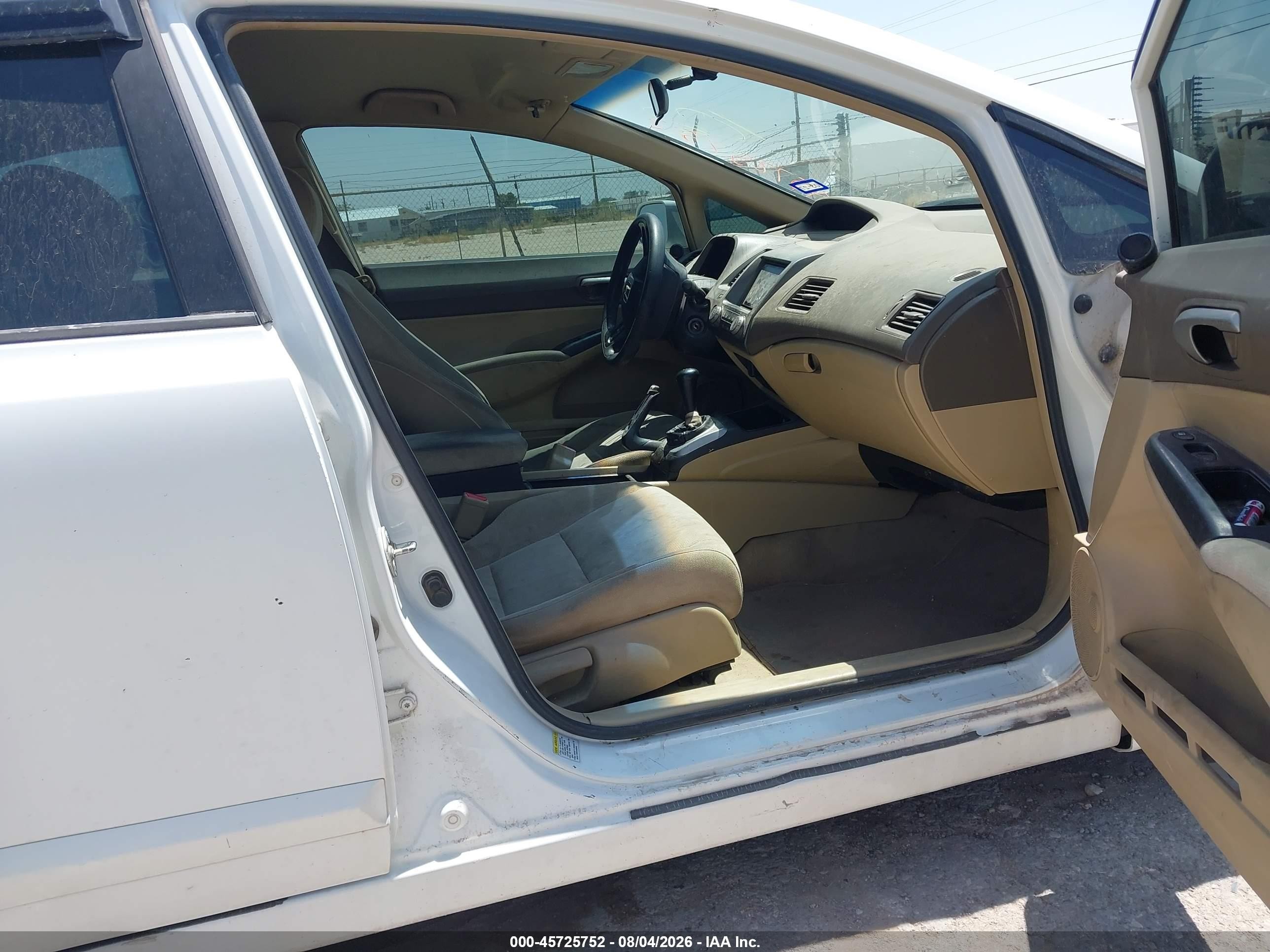 2006 Honda Civic Lx White vin: JHMFA15556S010102