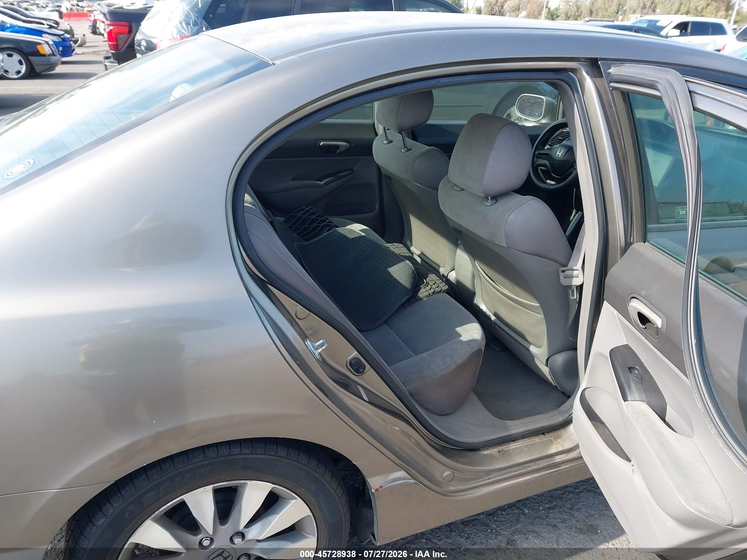 2007 Honda Civic Lx Gold vin: JHMFA16547S008812