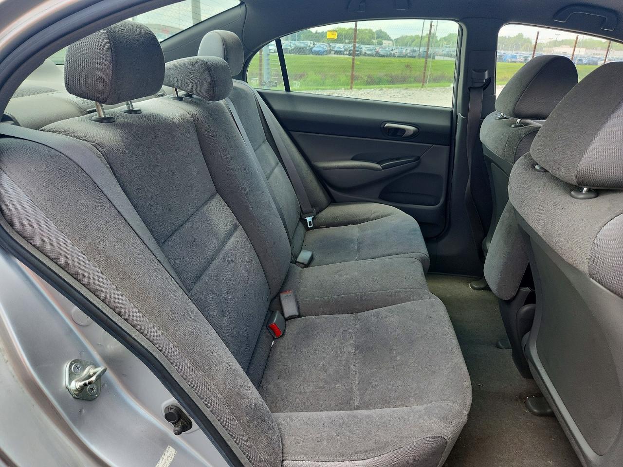 2008 Honda Civic Lx Silver vin: JHMFA16548S000355