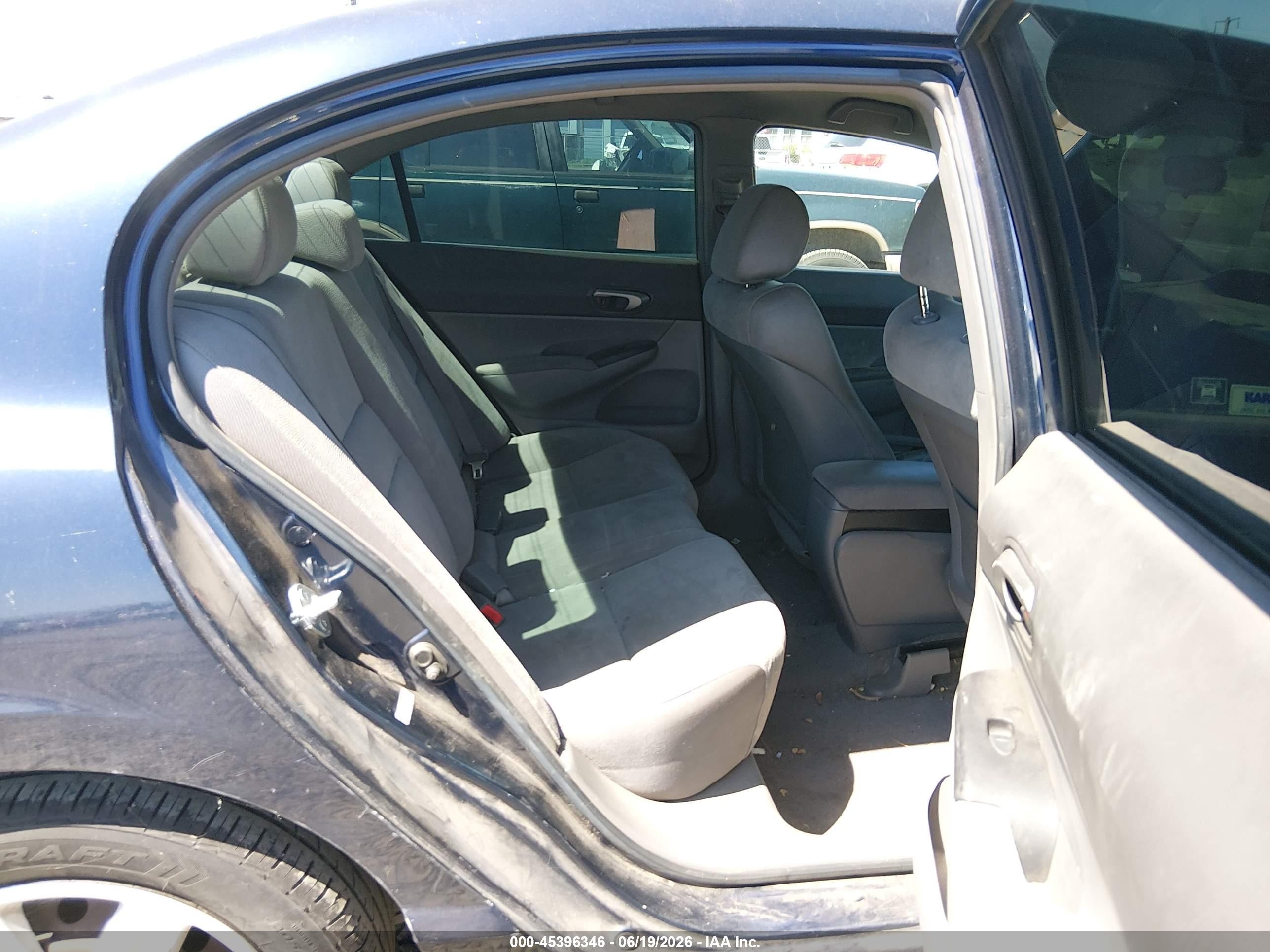2007 Honda Civic Lx White vin: JHMFA16567S002655