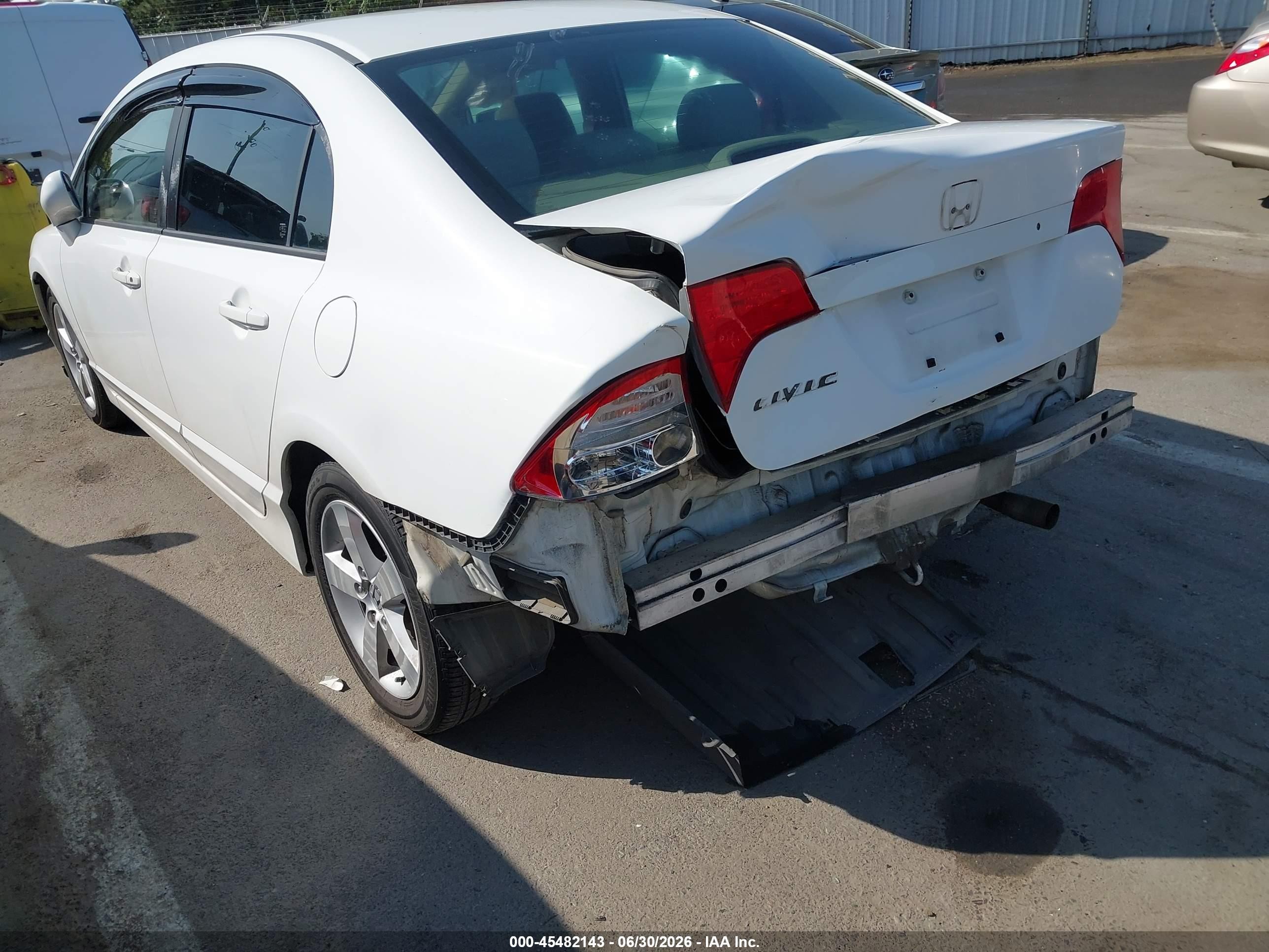 2006 Honda Civic Ex White vin: JHMFA16816S009375