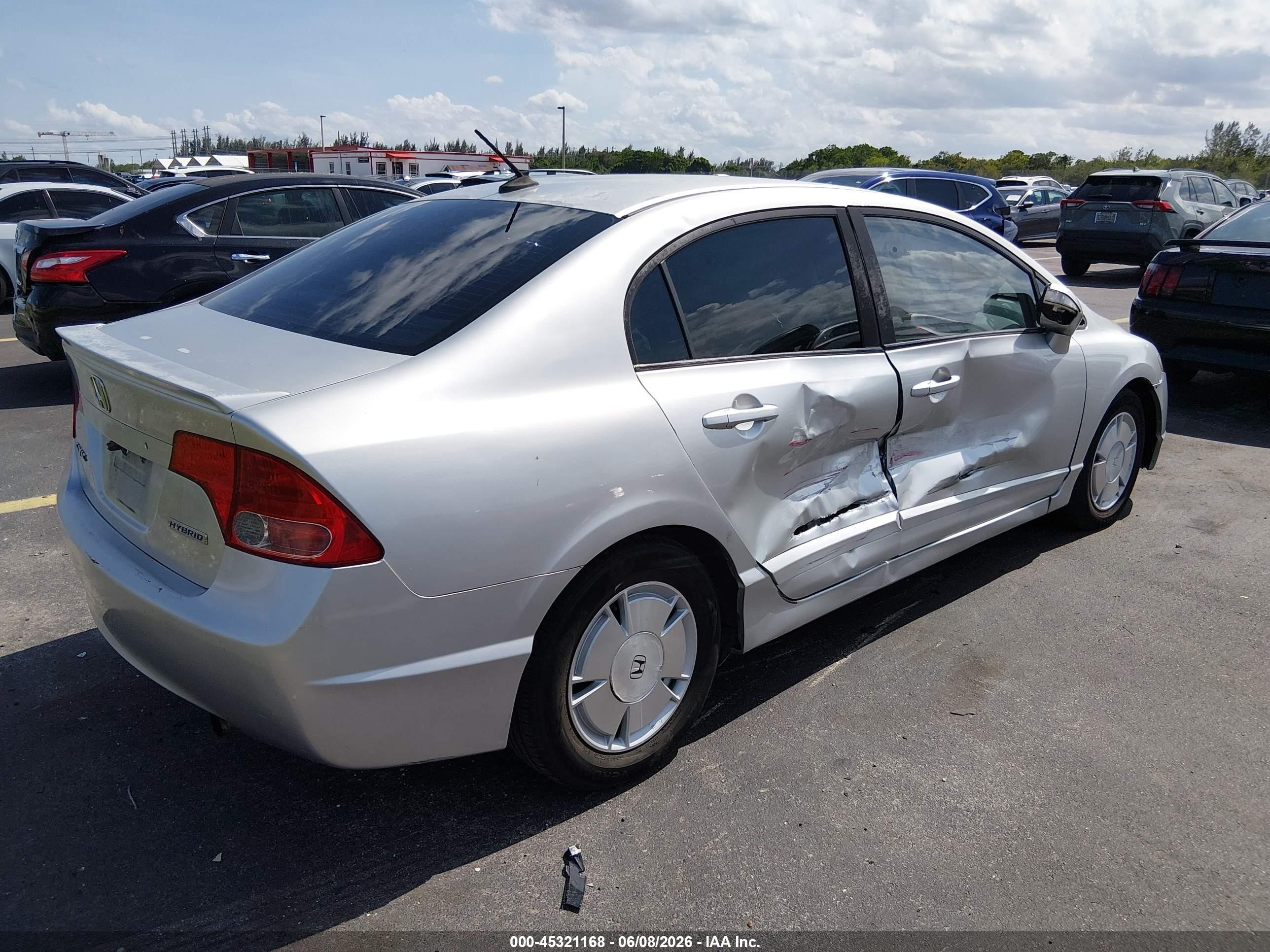 2007 Honda Civic Hybrid   Silver vin: JHMFA36217S001656