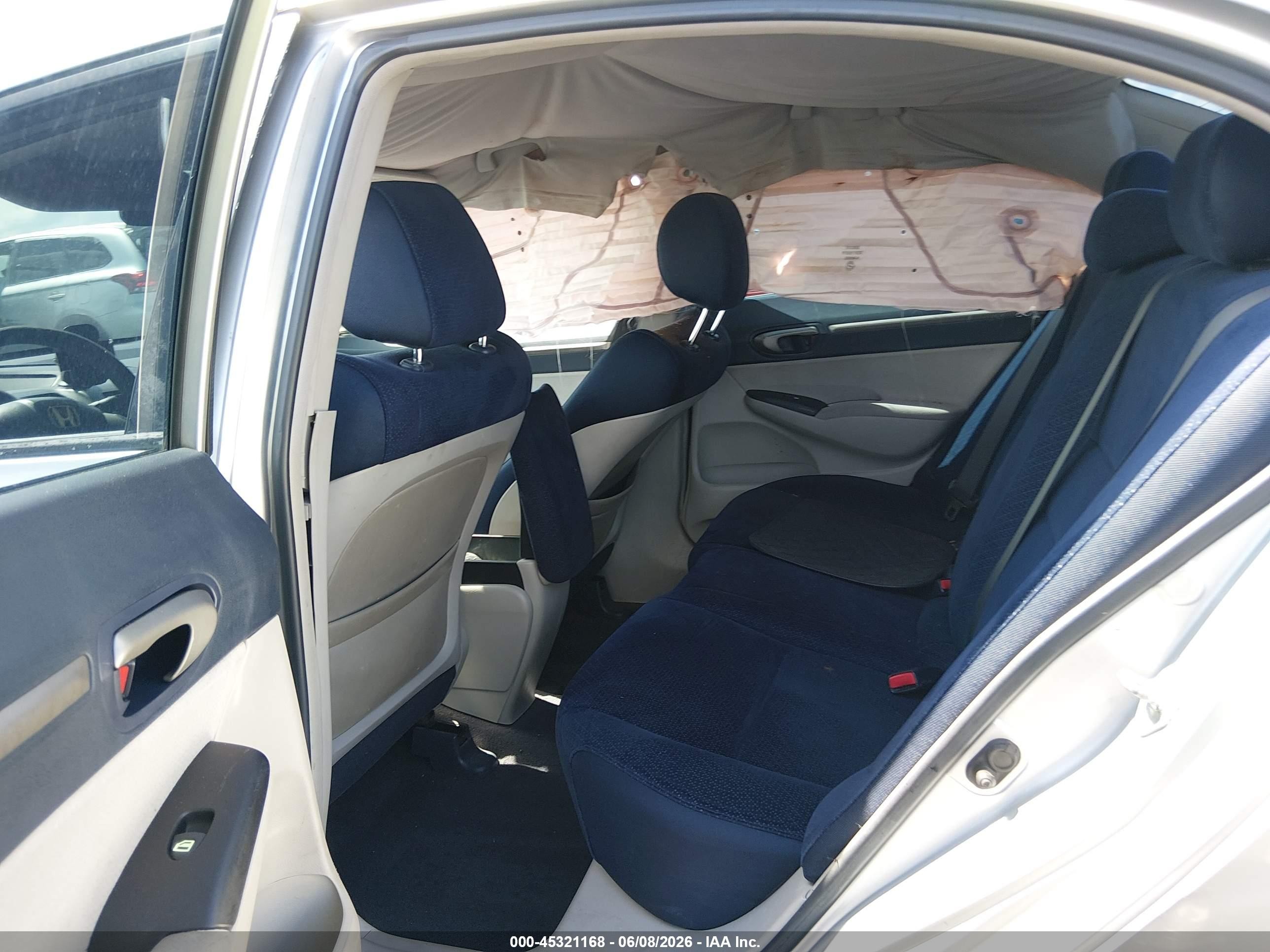 2007 Honda Civic Hybrid   Silver vin: JHMFA36217S001656